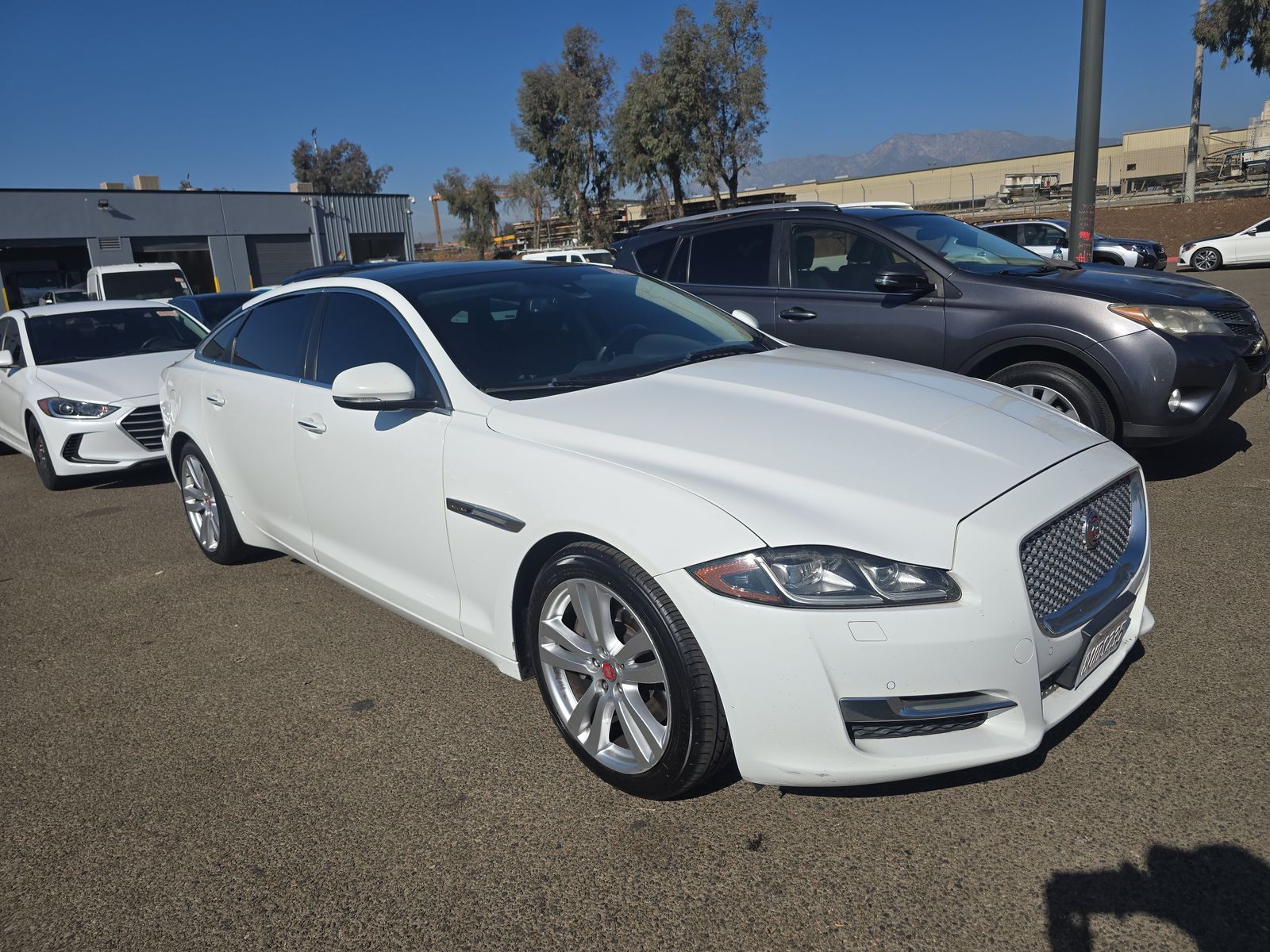 2016 Jaguar XJ L Portfolio RWD