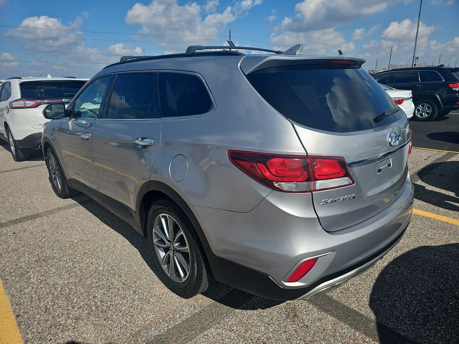 2018 Hyundai Santa Fe SE FWD