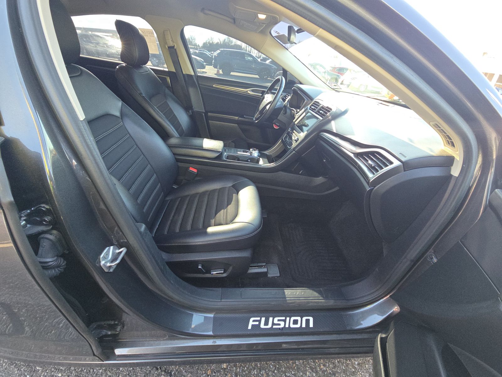 2017 Ford Fusion SE FWD