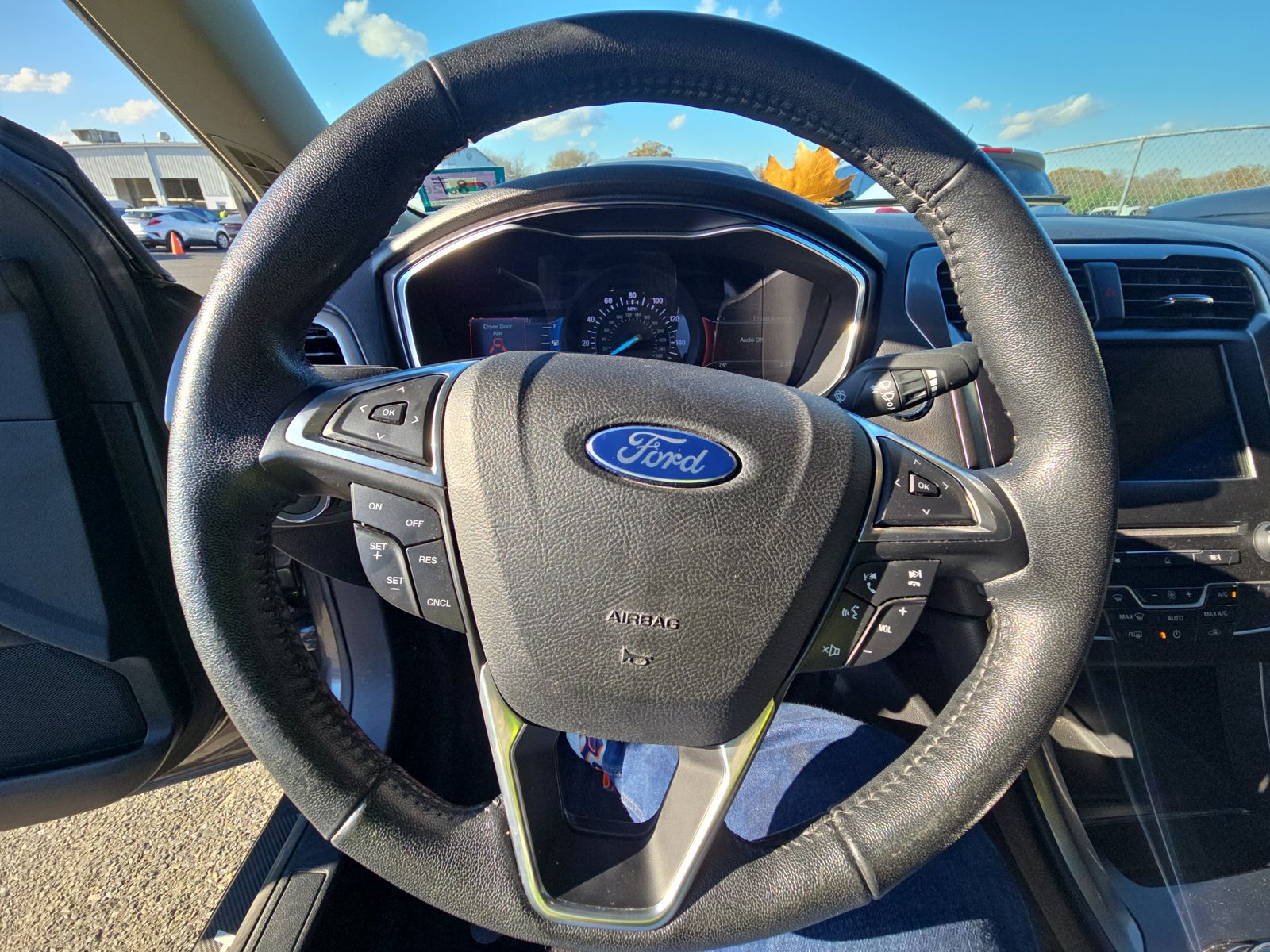 2017 Ford Fusion SE FWD