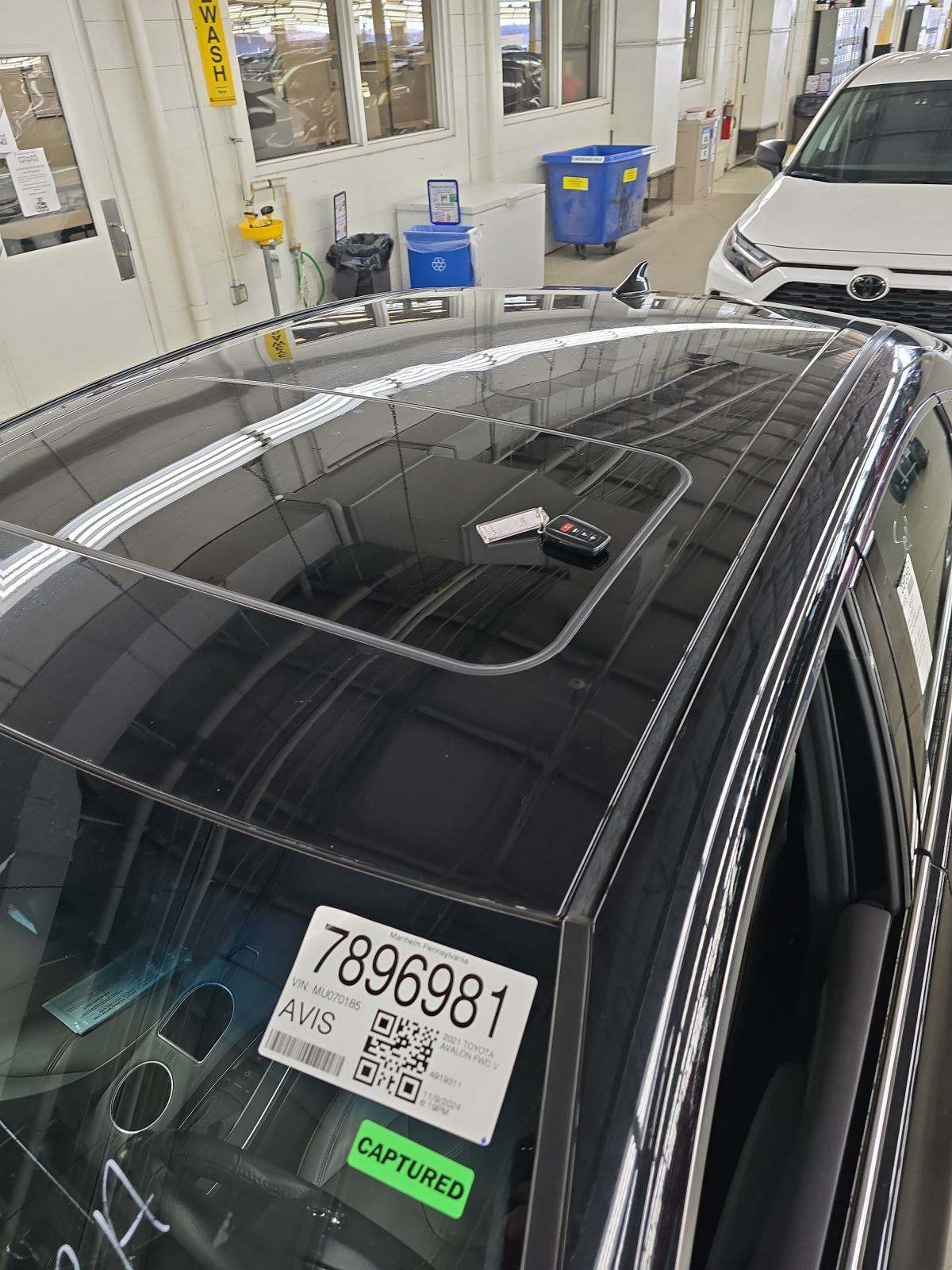 2021 Toyota Avalon XLE FWD