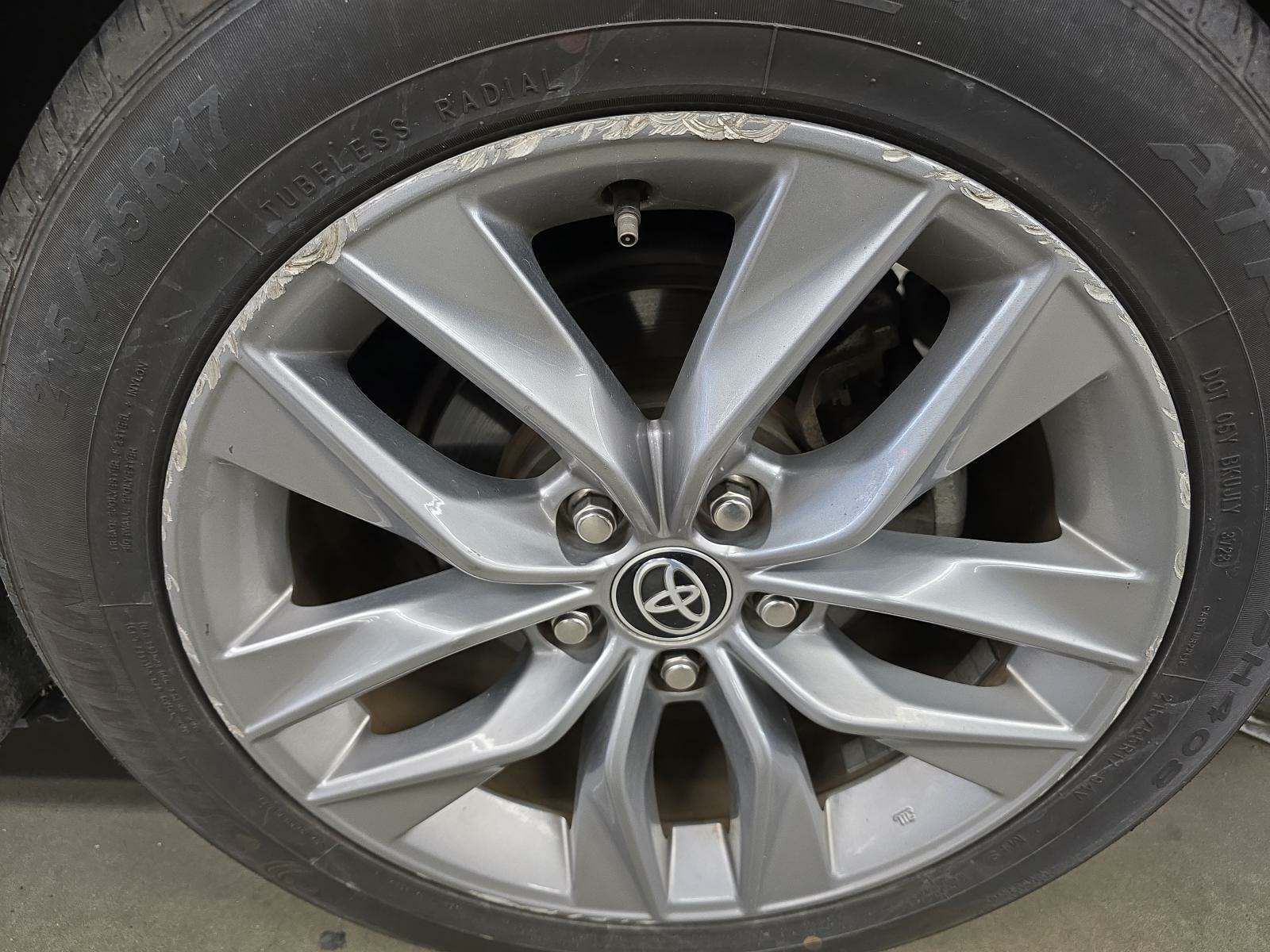 2021 Toyota Avalon XLE FWD