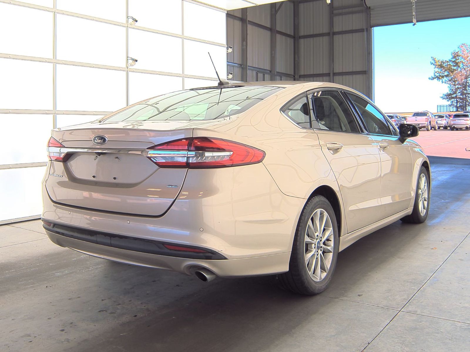 2017 Ford Fusion SE FWD