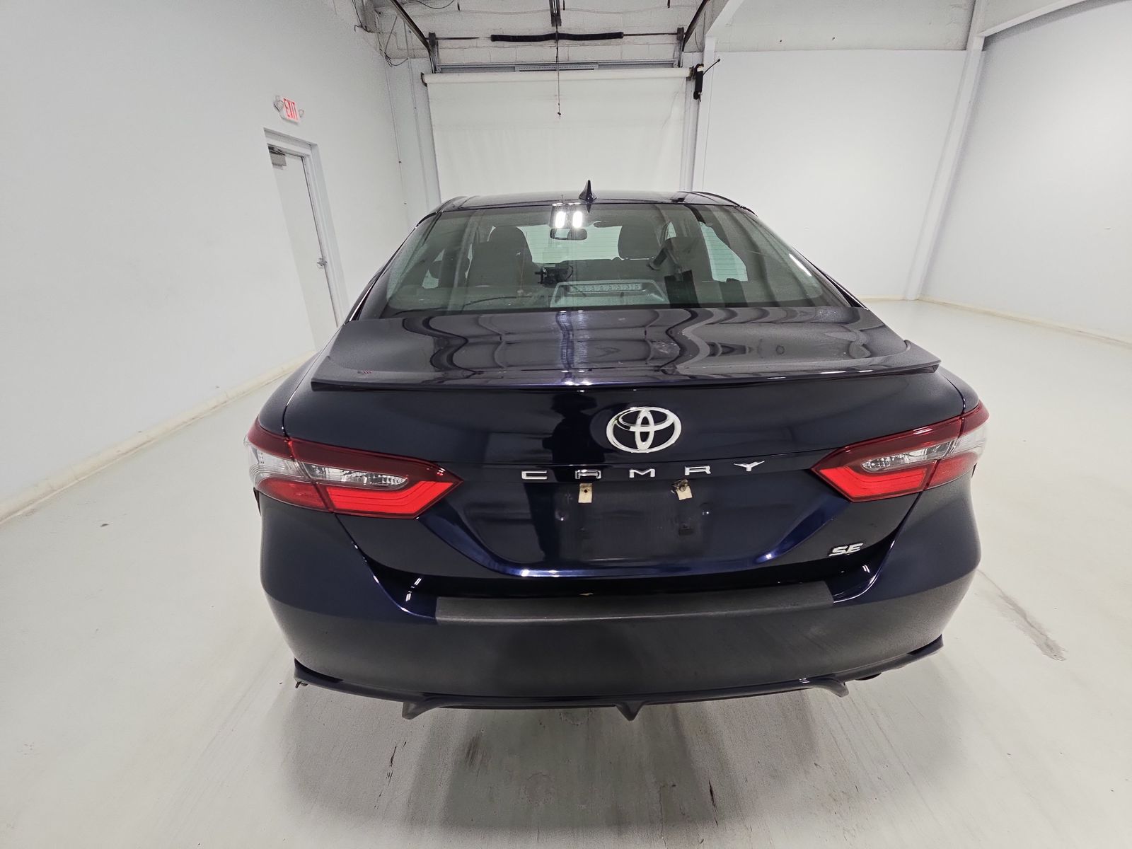 2021 Toyota Camry SE FWD