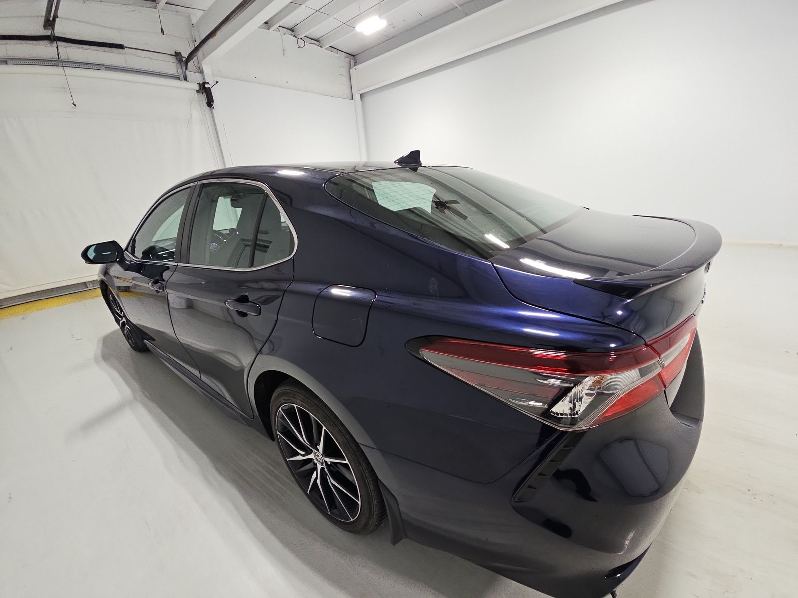 2021 Toyota Camry SE FWD