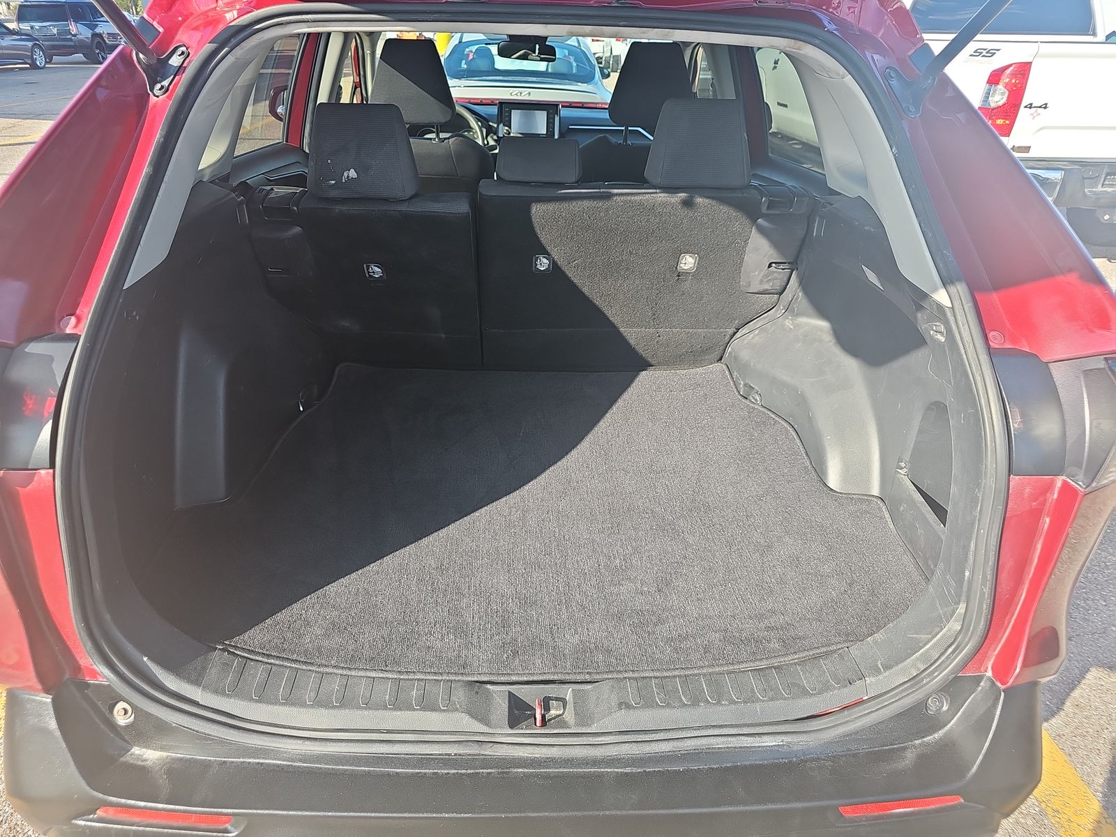 2021 Toyota RAV4 LE FWD