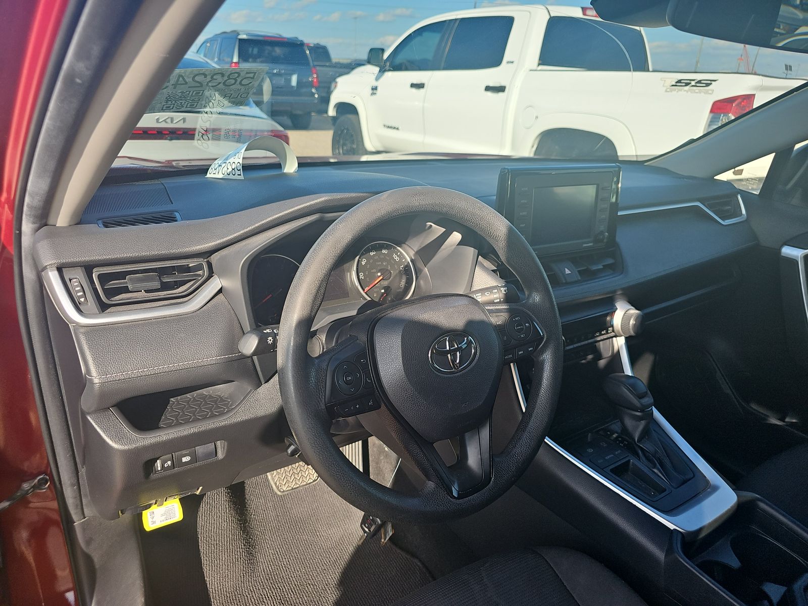 2021 Toyota RAV4 LE FWD