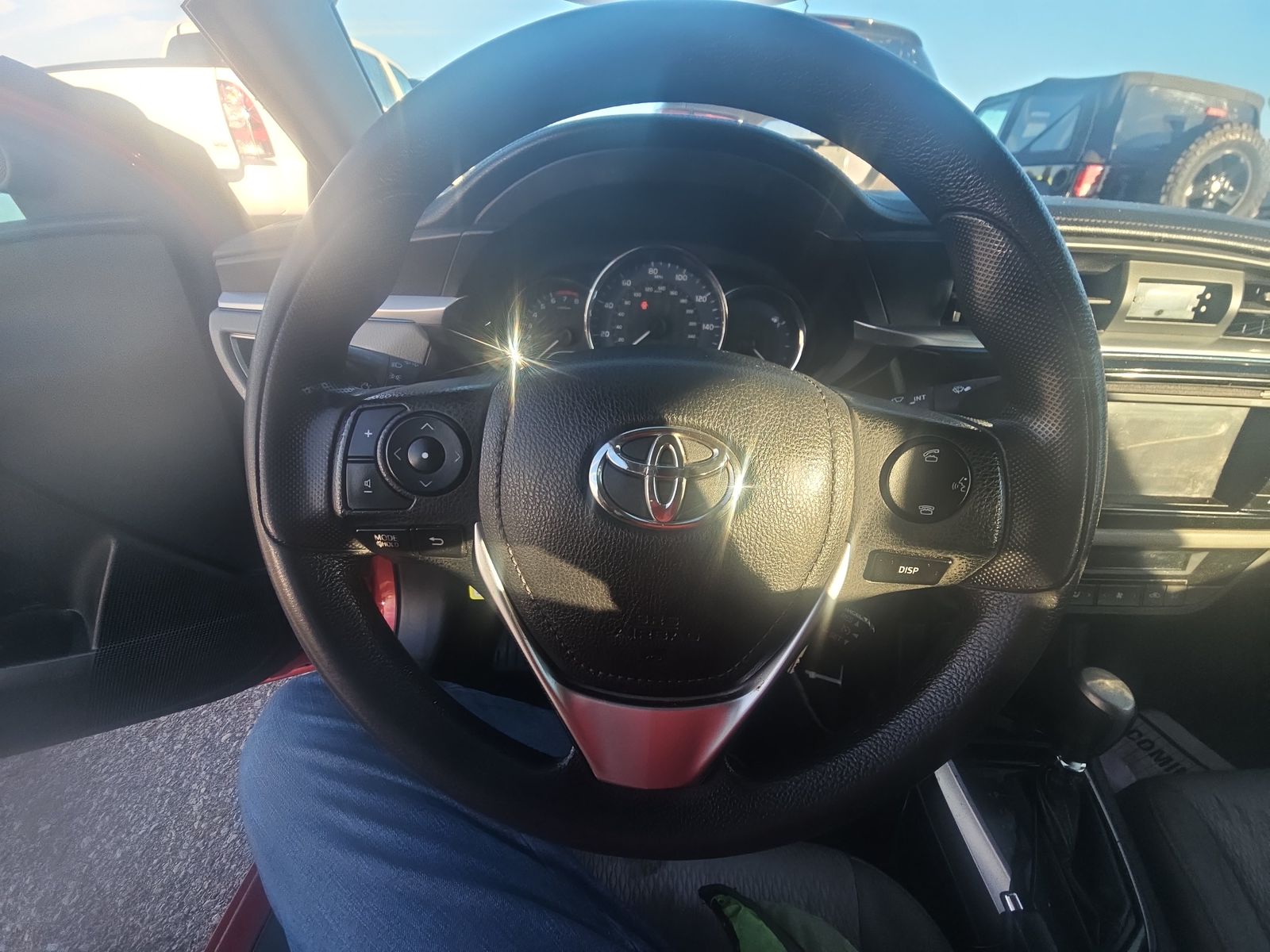 2015 Toyota Corolla LE FWD