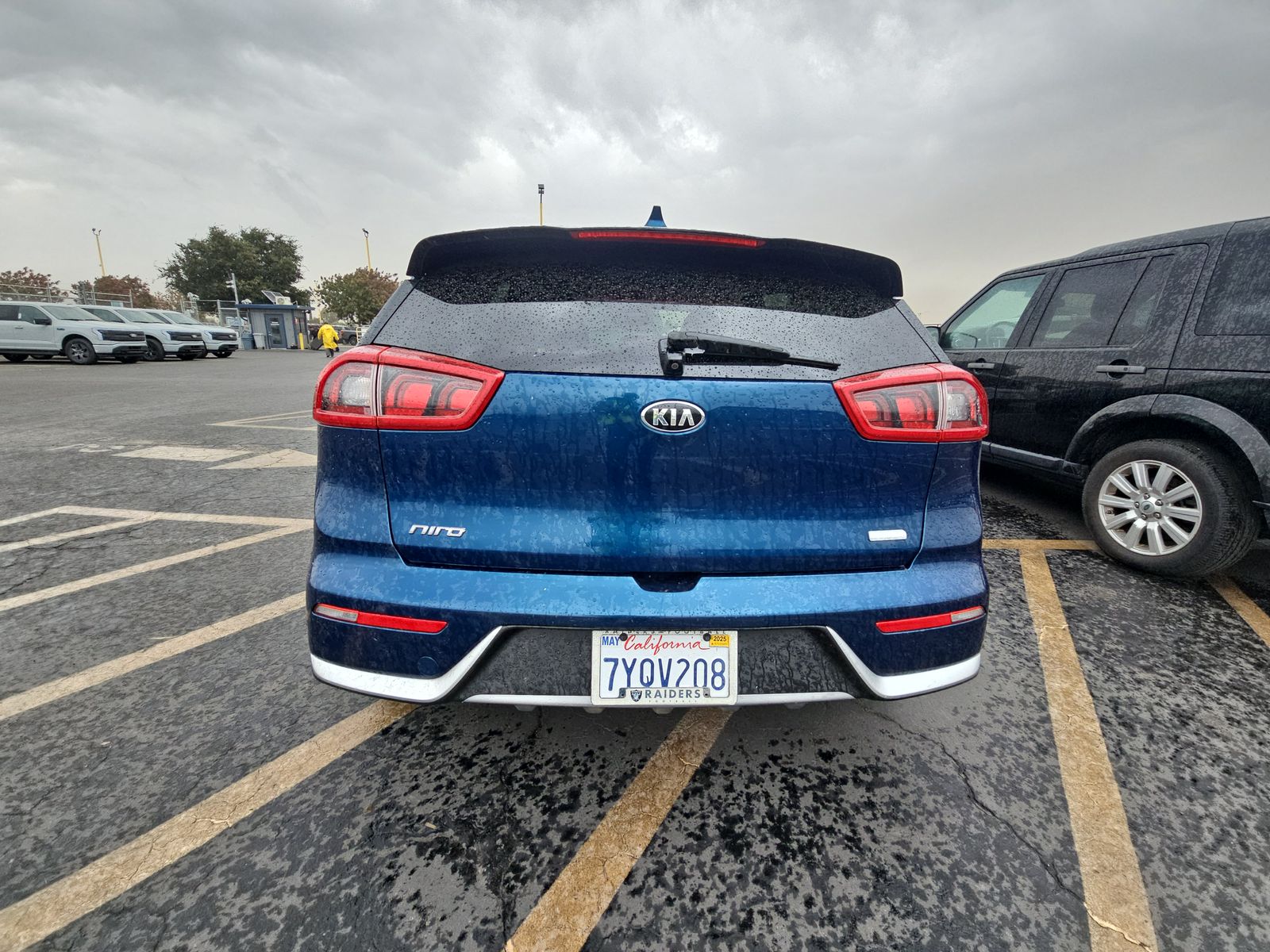 2017 Kia Niro LX FWD