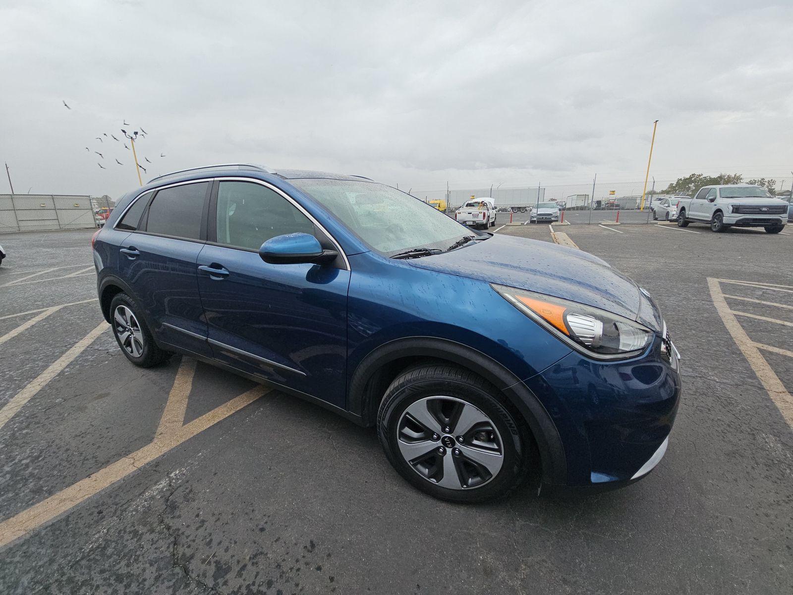 2017 Kia Niro LX FWD