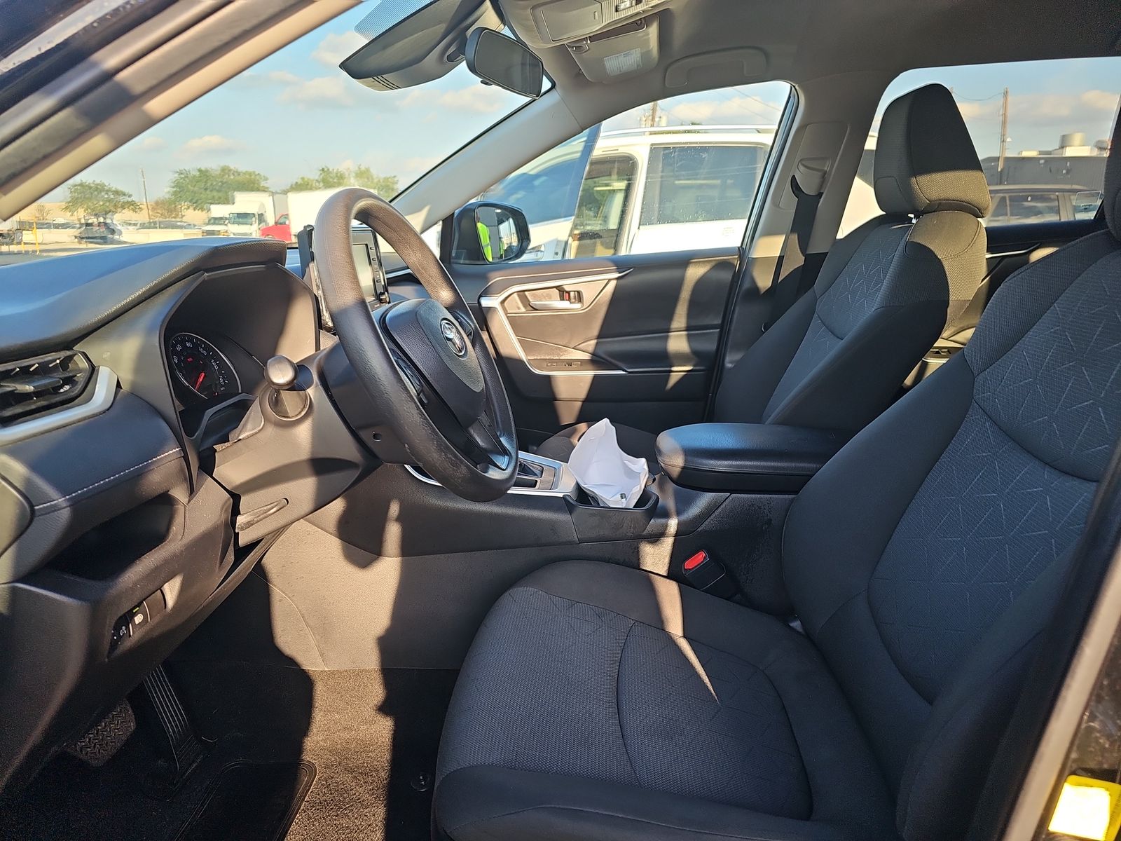 2022 Toyota RAV4 XLE AWD