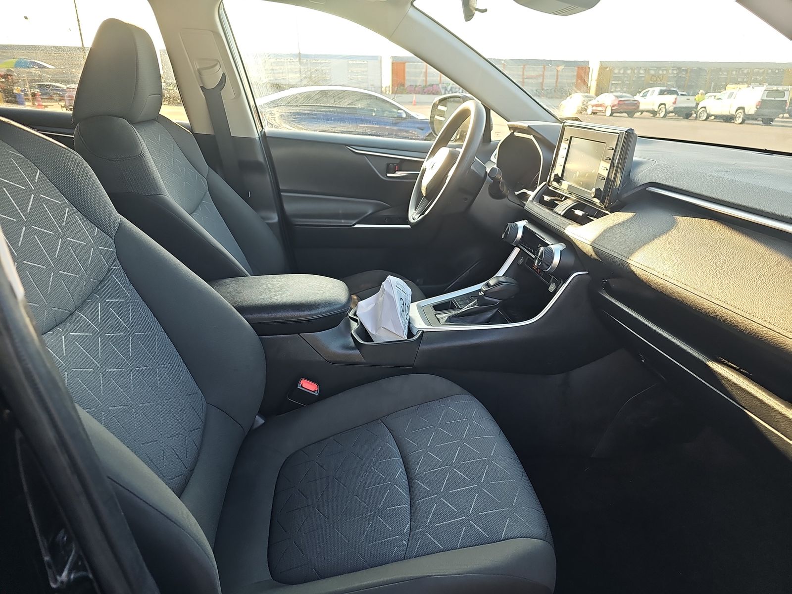 2022 Toyota RAV4 XLE AWD