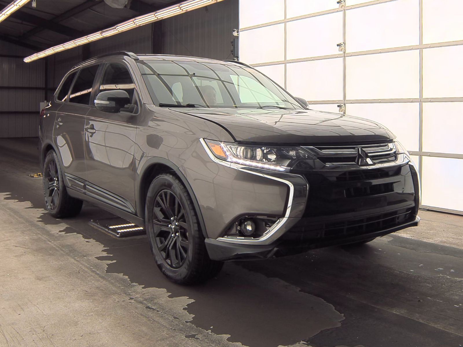 2018 Mitsubishi Outlander LE FWD