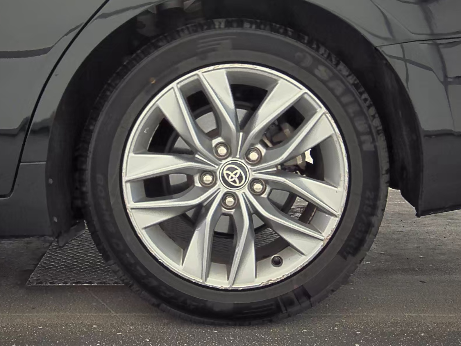 2021 Toyota Avalon XLE FWD