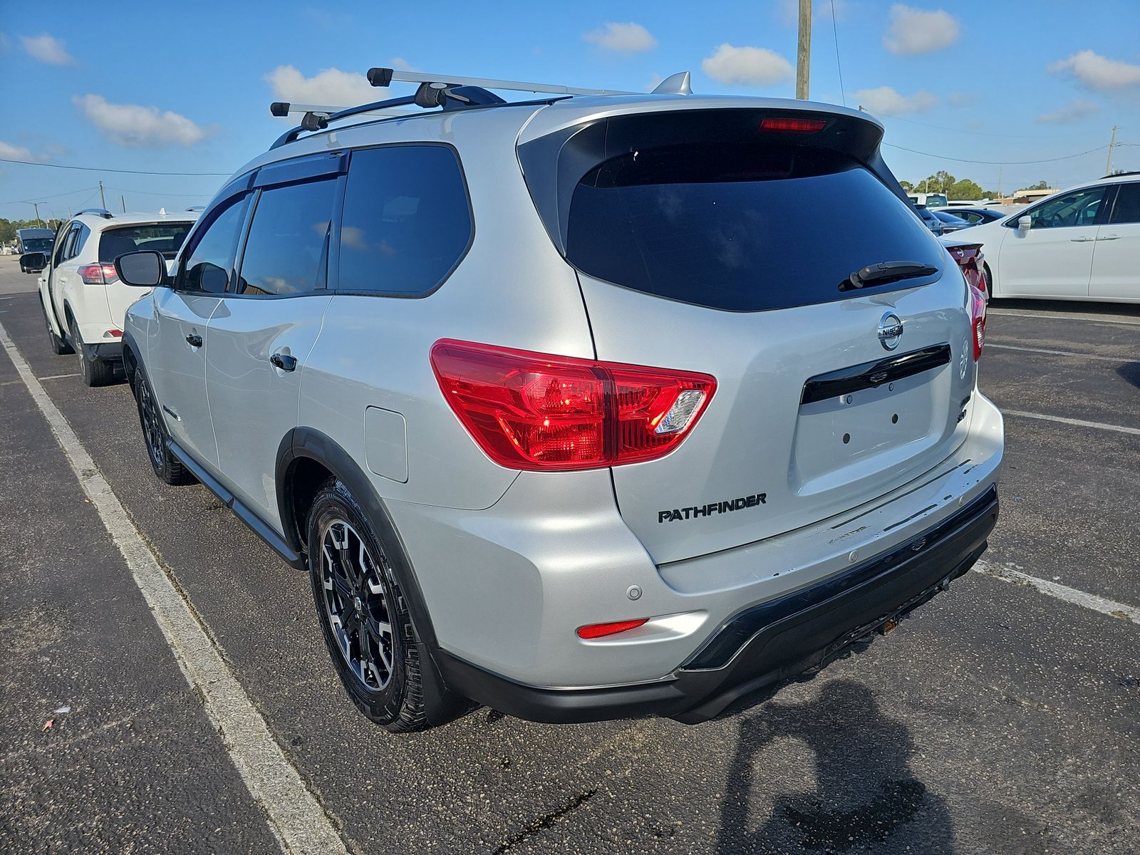 2020 Nissan Pathfinder SV AWD