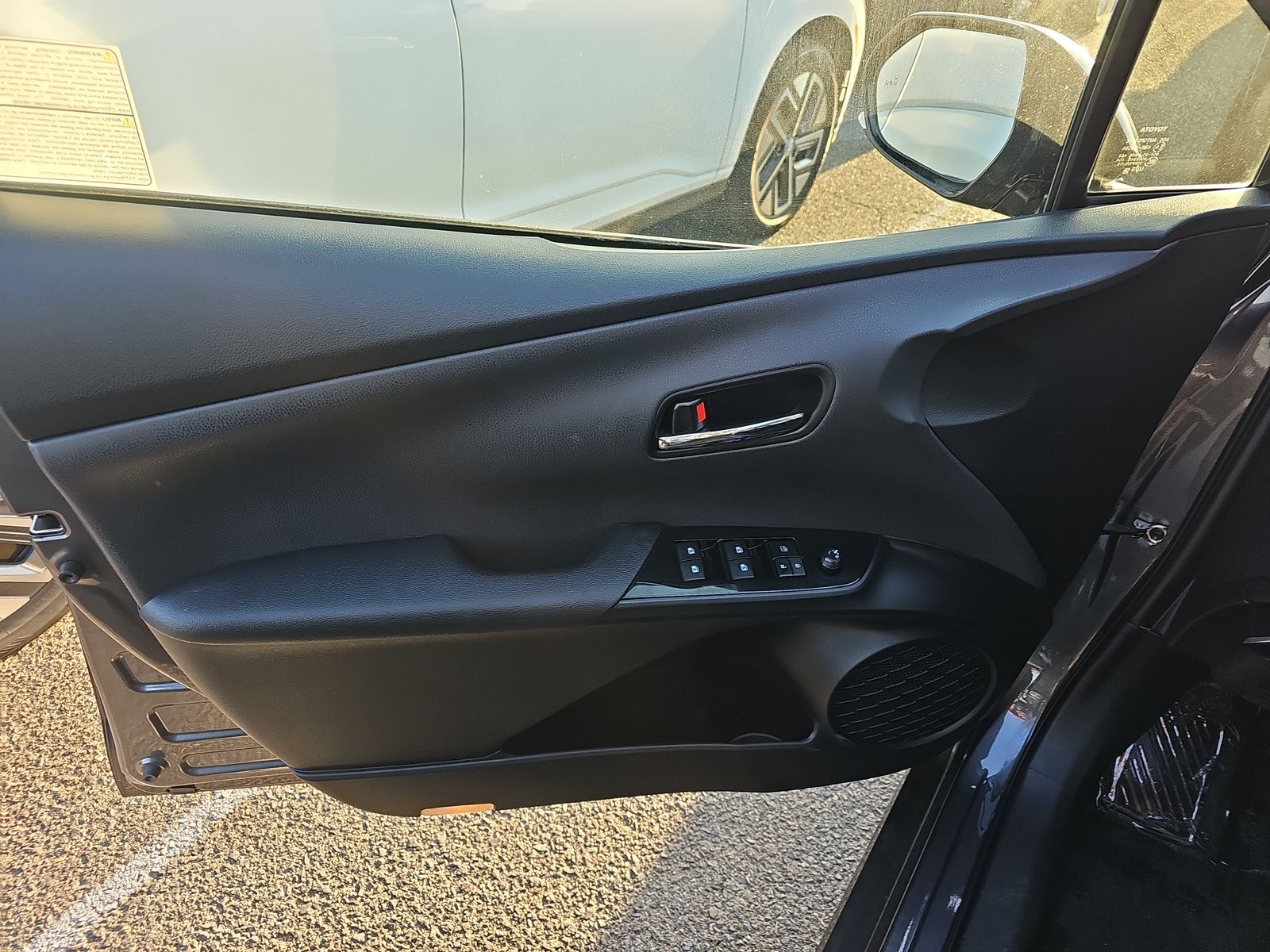 2017 Toyota Prius Two FWD