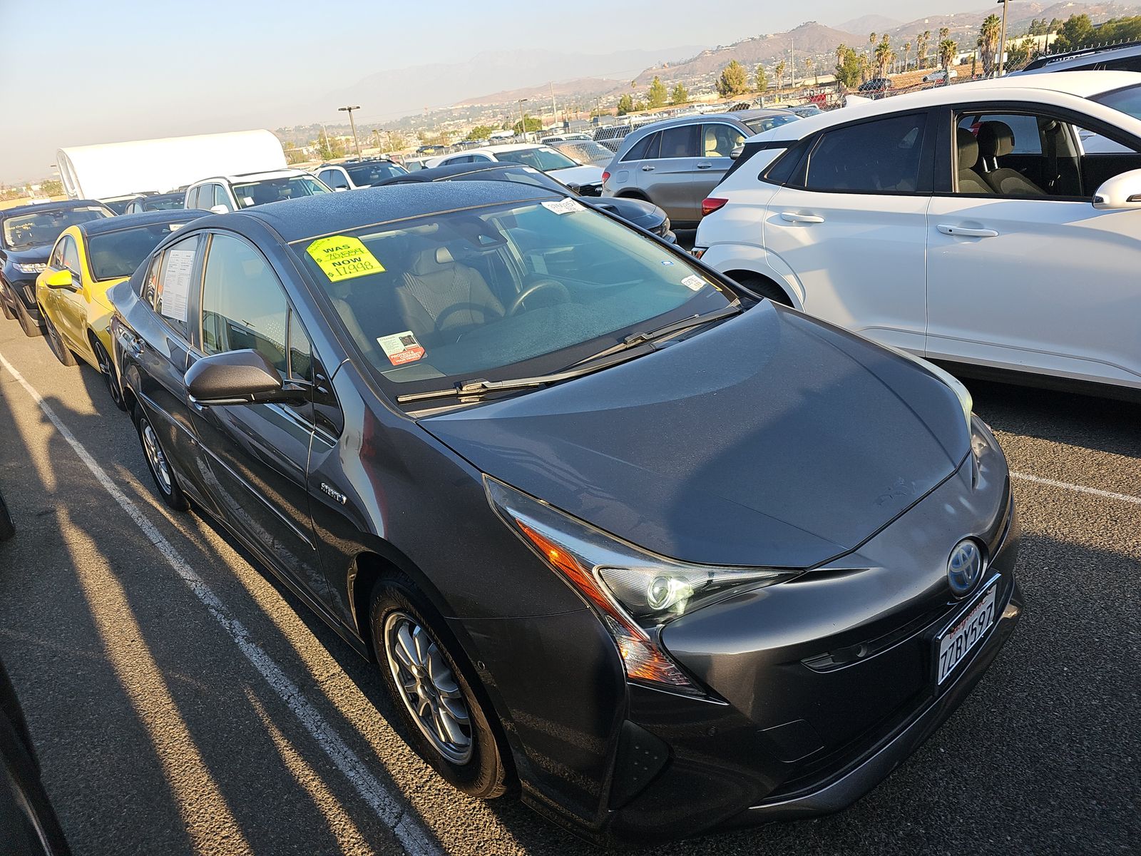 2017 Toyota Prius Two FWD