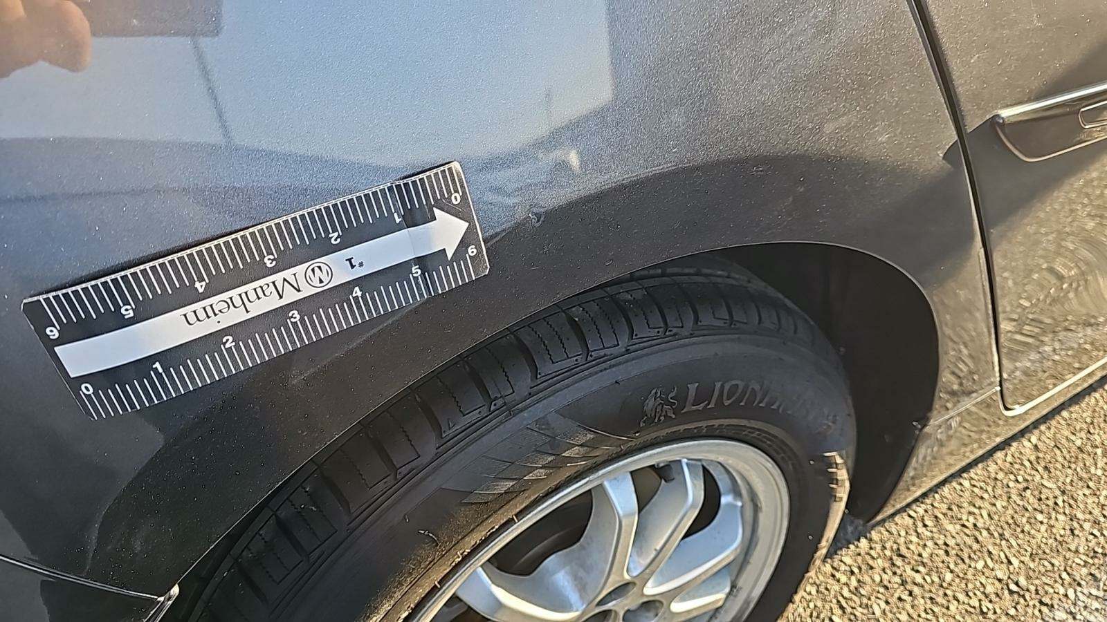 2017 Toyota Prius Two FWD