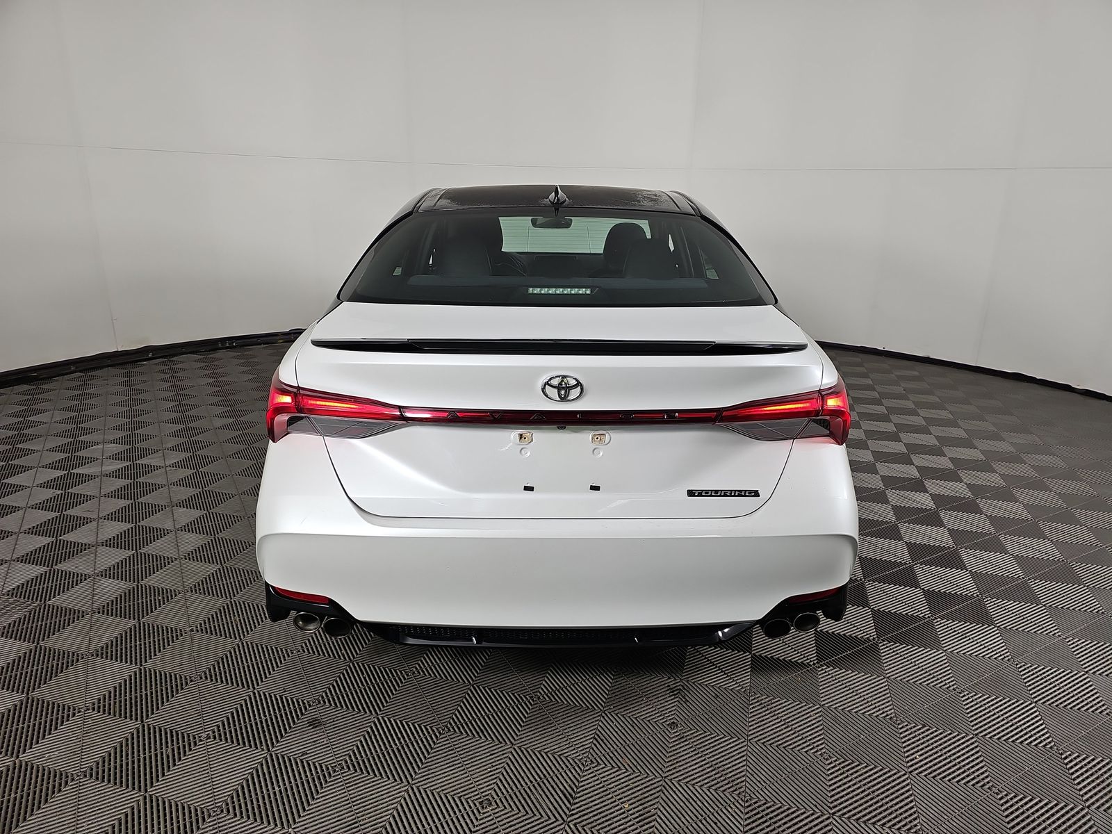 2019 Toyota Avalon Touring FWD