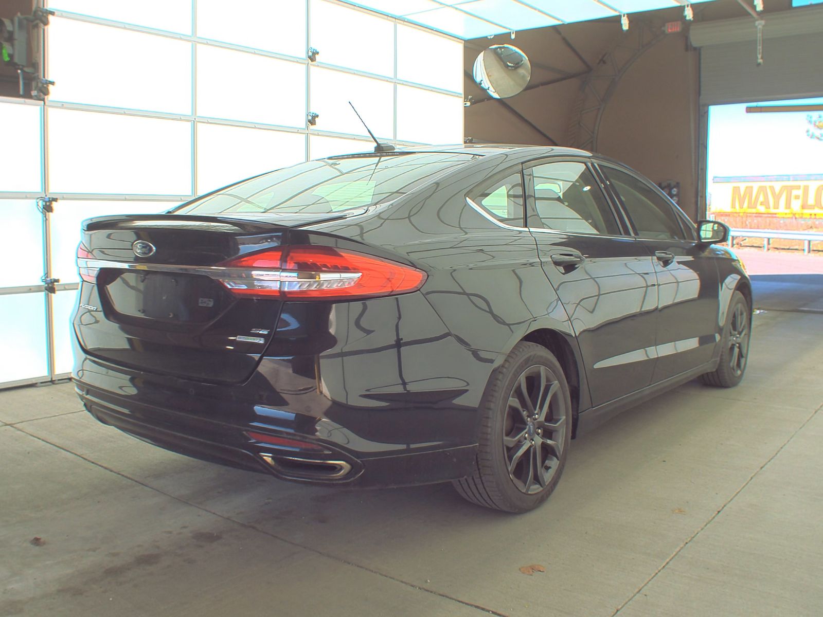 2018 Ford Fusion SE FWD