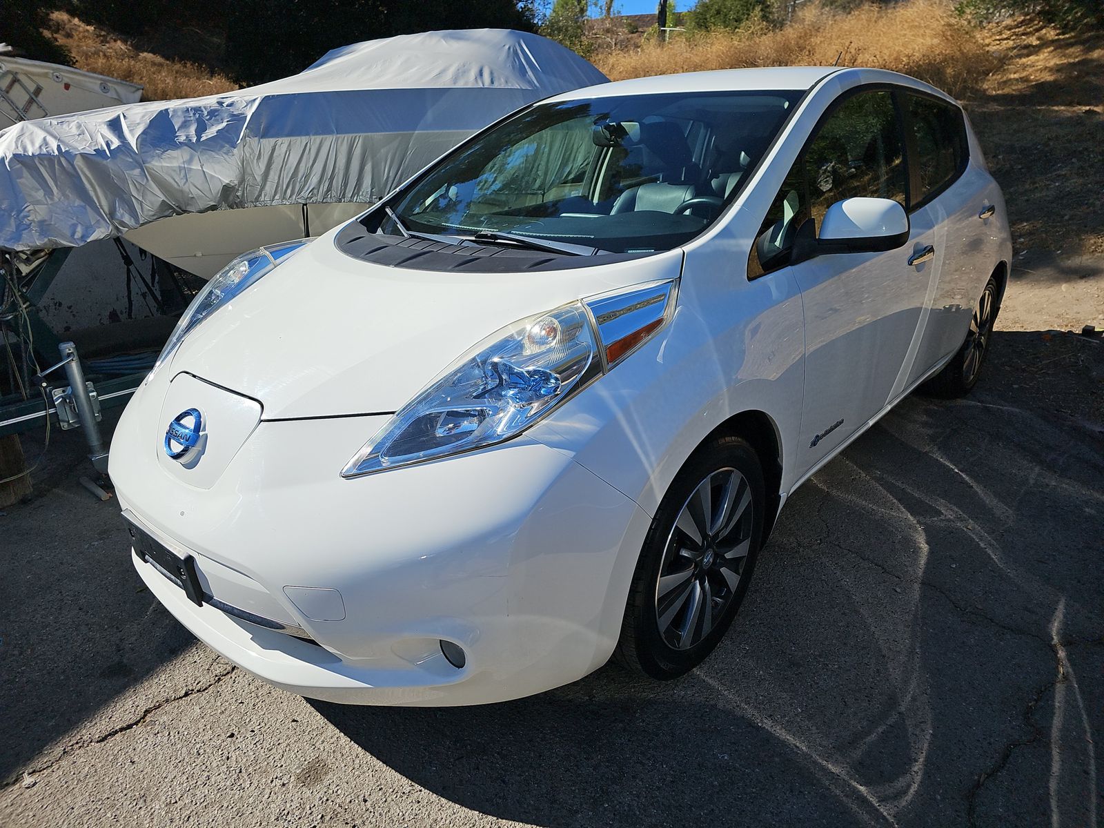 2015 Nissan LEAF SL FWD