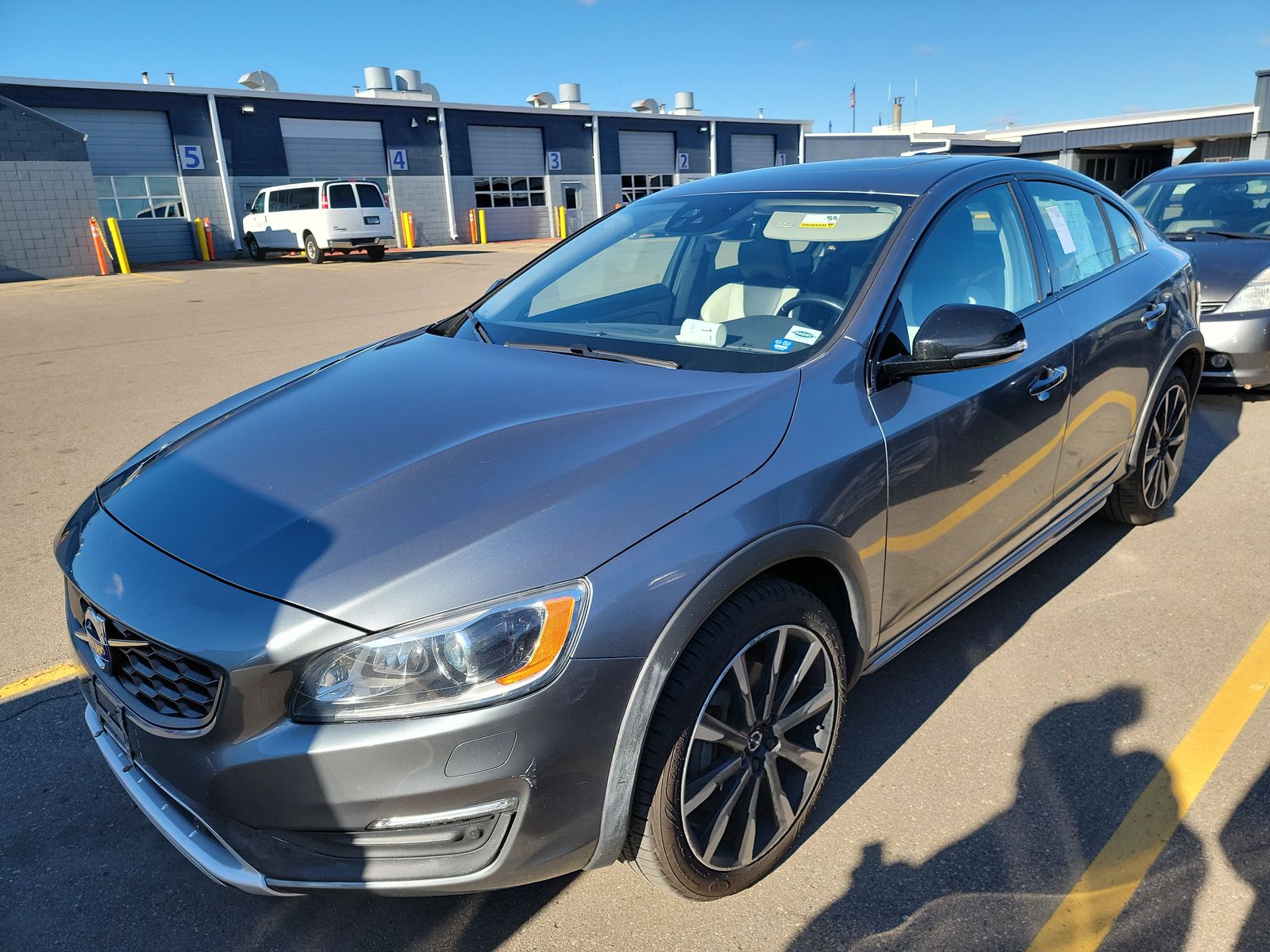 2017 Volvo S60 Cross Country T5 Platinum AWD