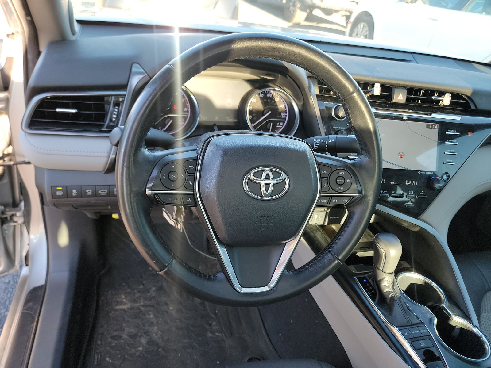 2019 Toyota Camry XLE FWD