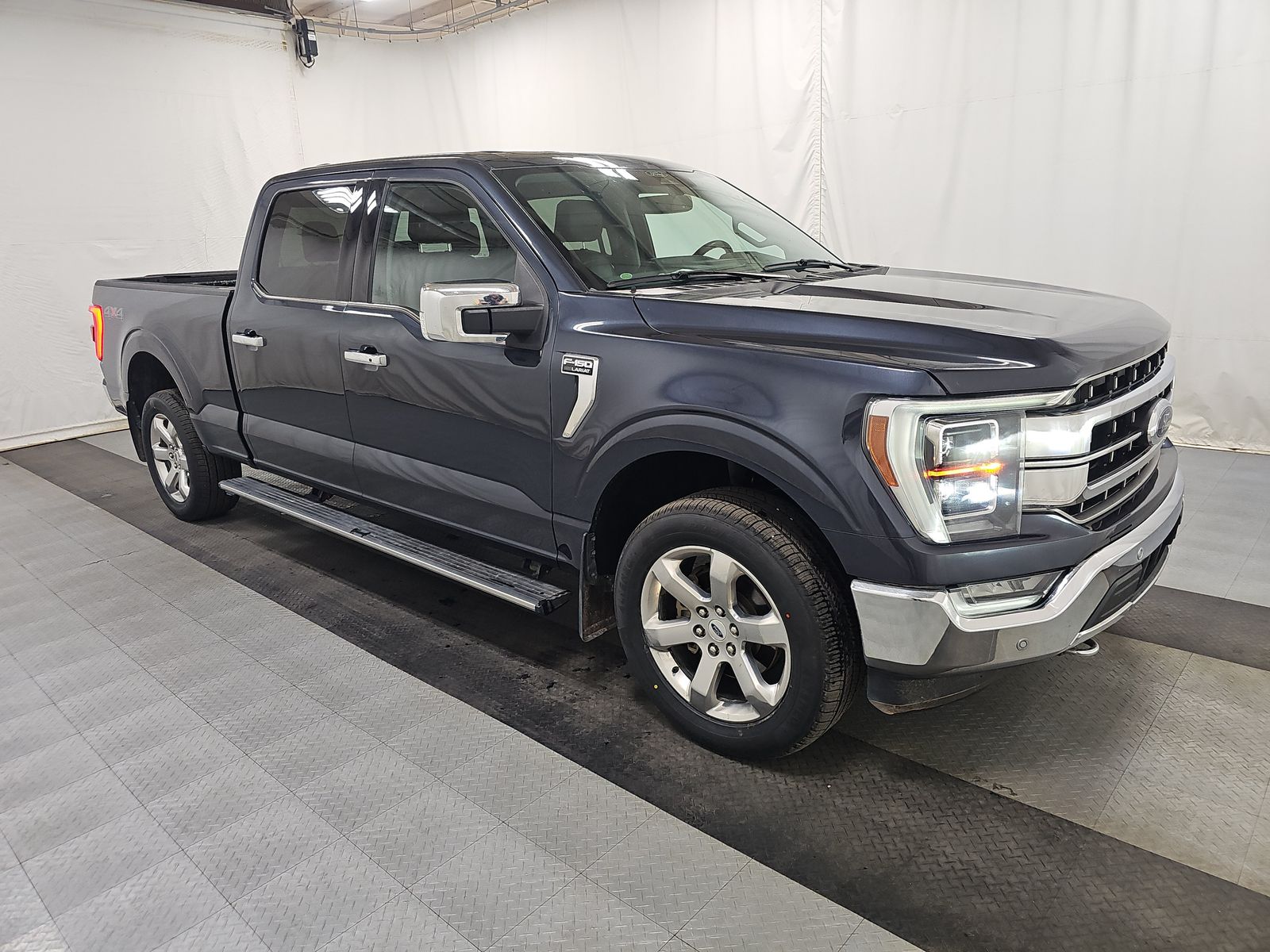 2022 Ford F-150 LARIAT AWD