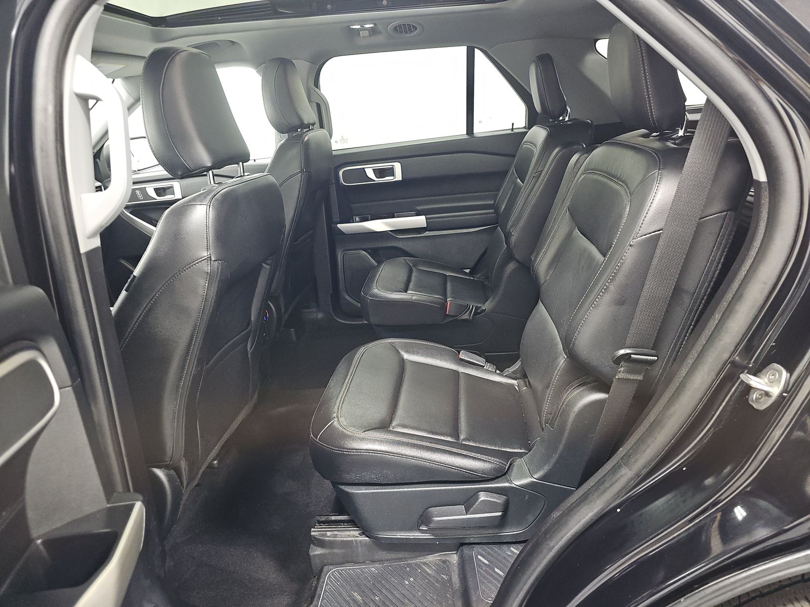 2021 Ford Explorer XLT AWD