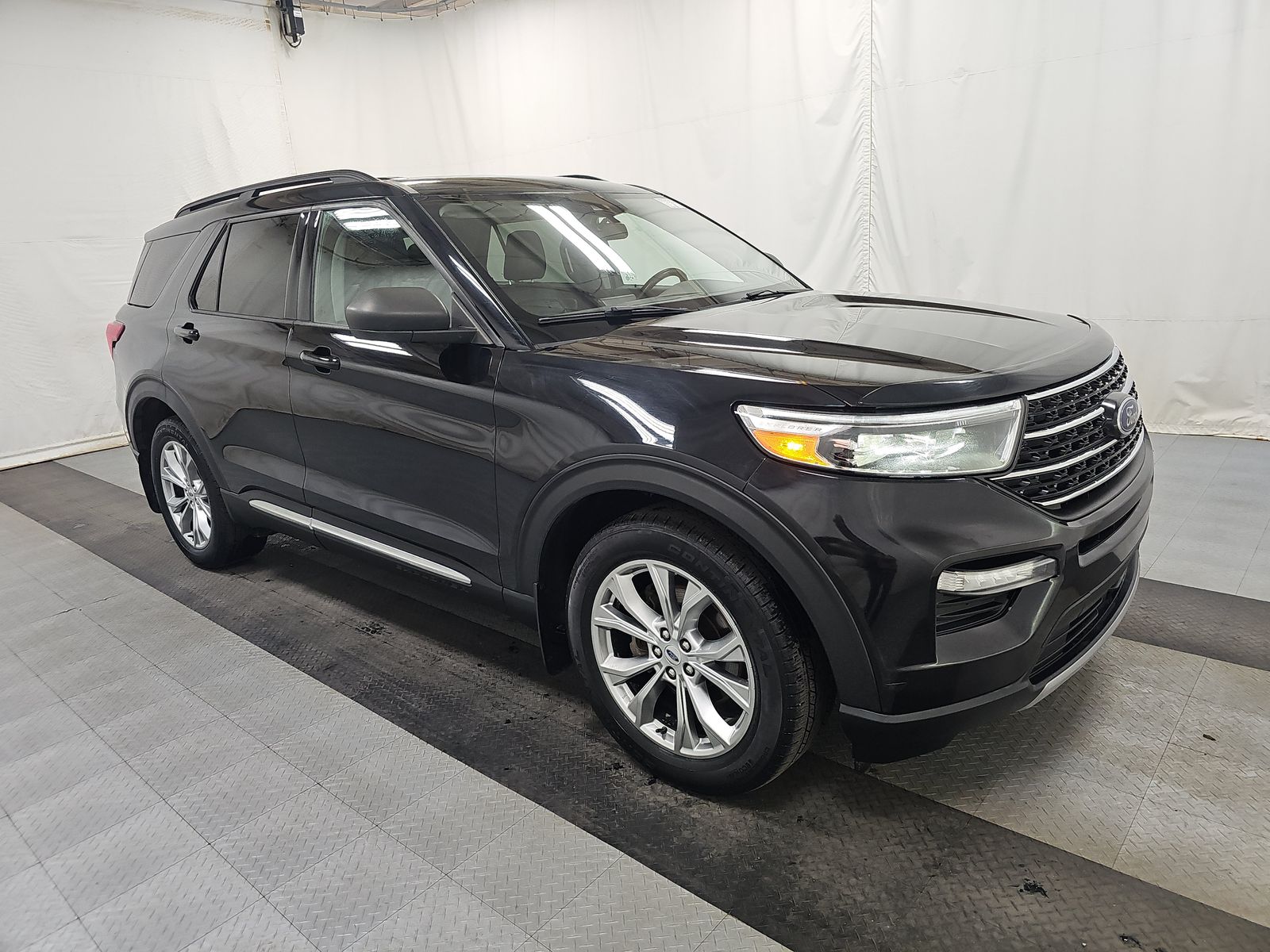 2021 Ford Explorer XLT AWD