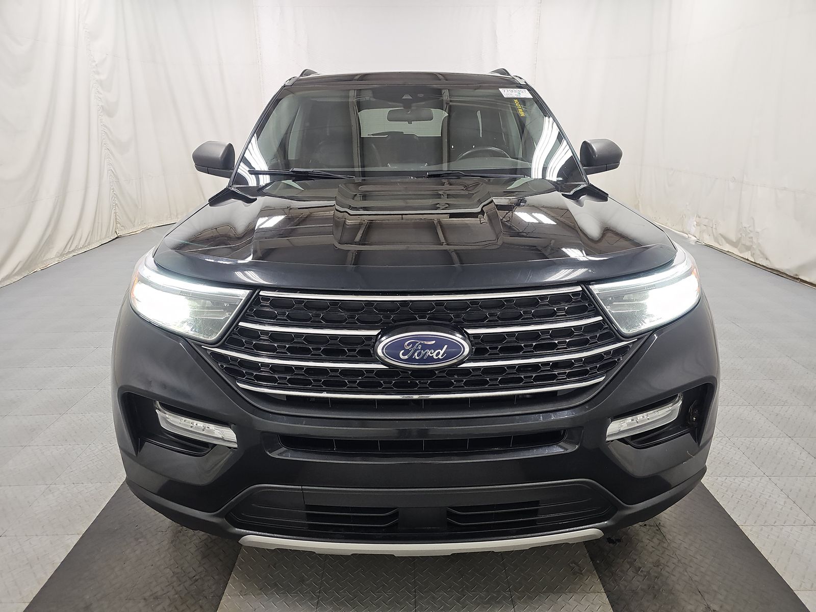2021 Ford Explorer XLT AWD
