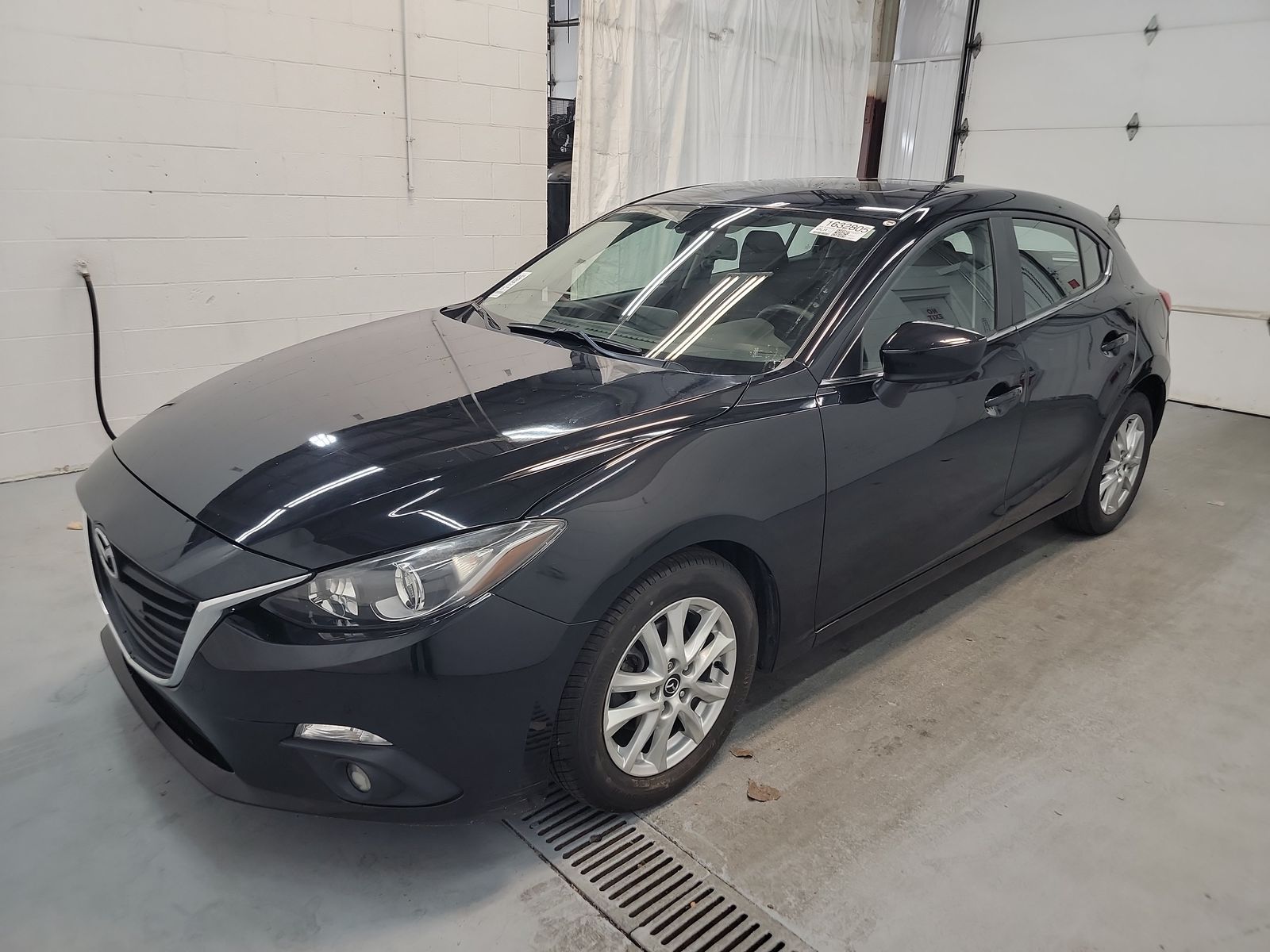 2016 MAZDA MAZDA3 i Touring FWD