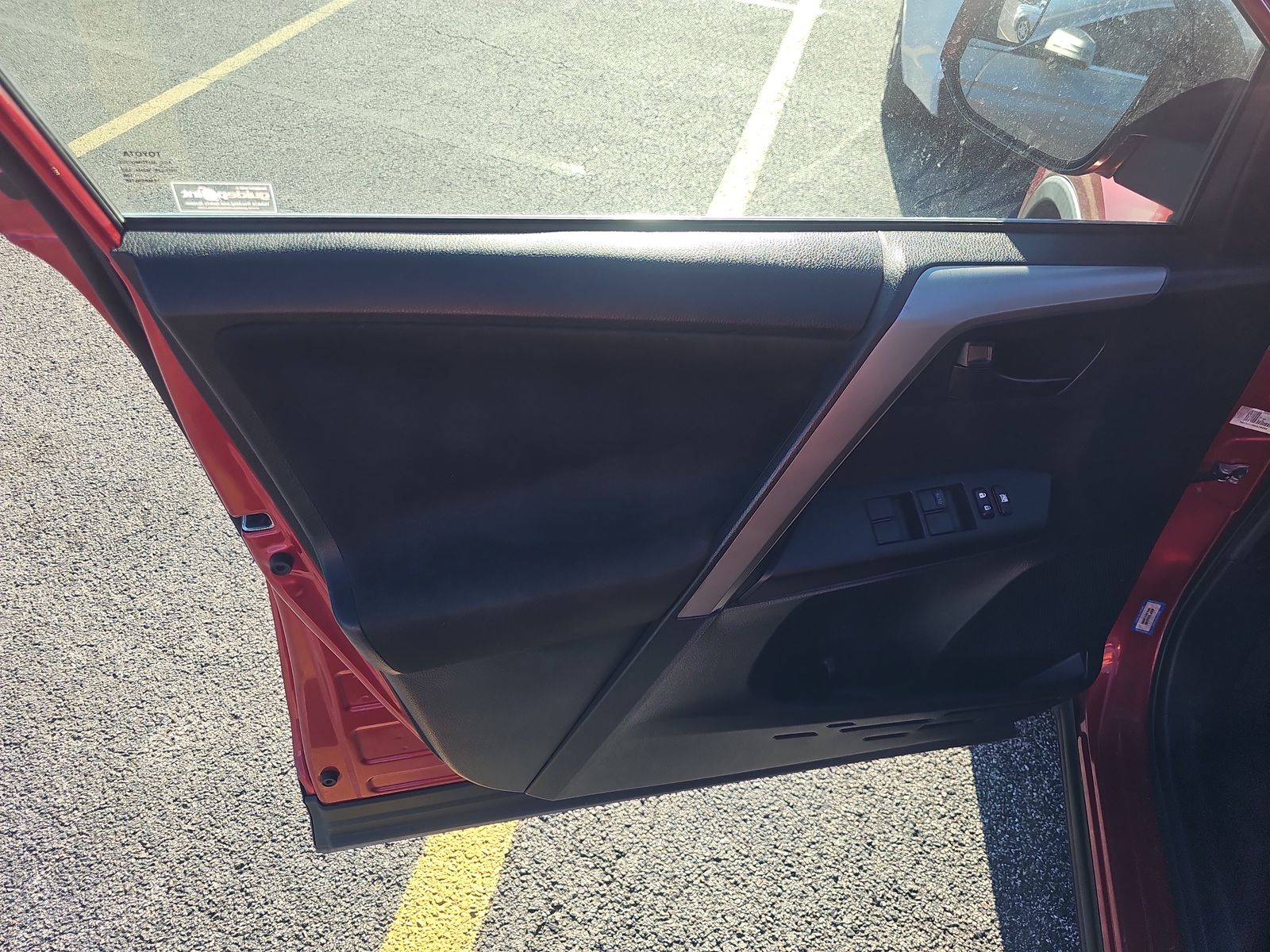 2017 Toyota RAV4 LE FWD