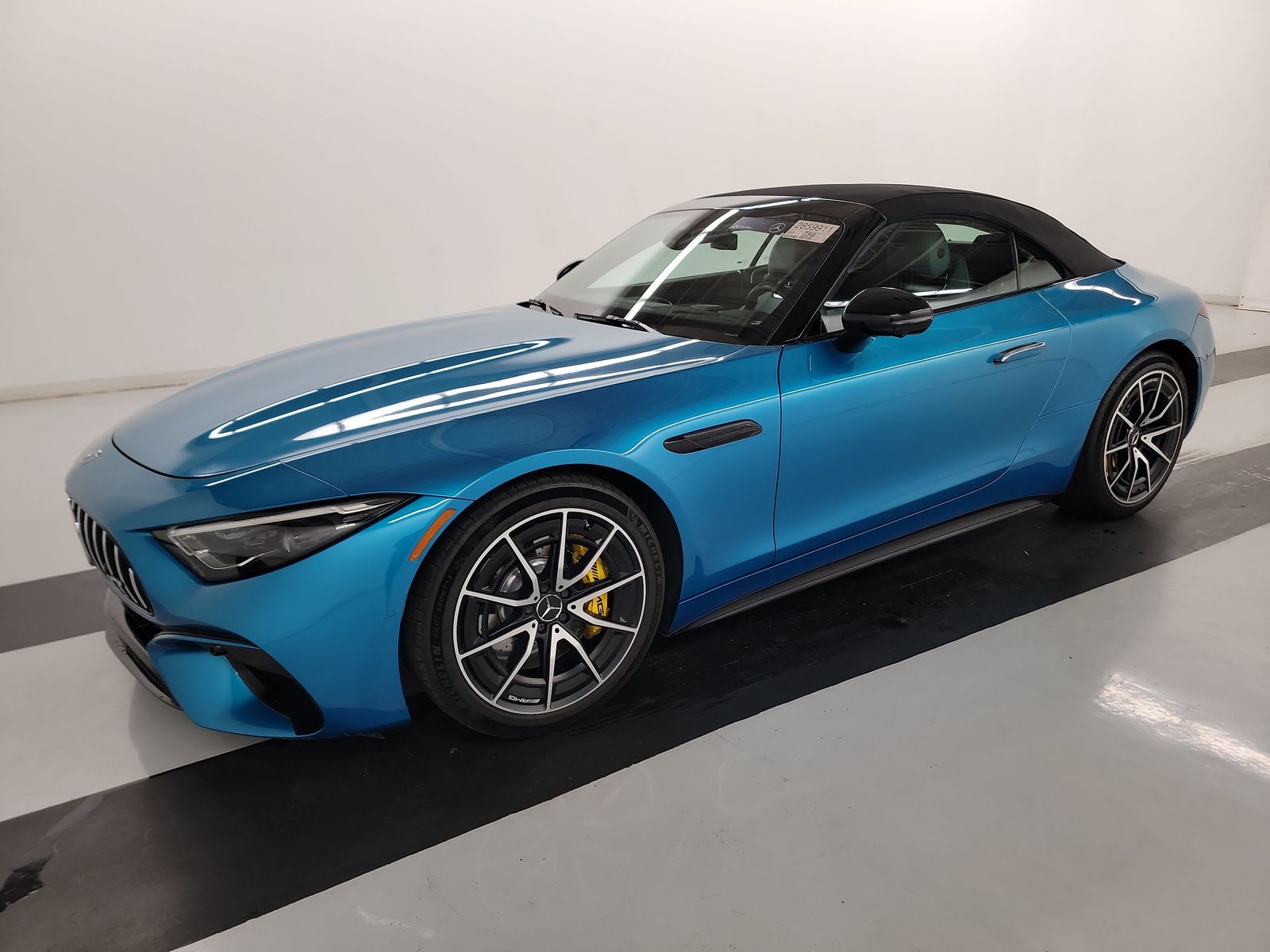 2022 Mercedes-Benz AMG SL 55