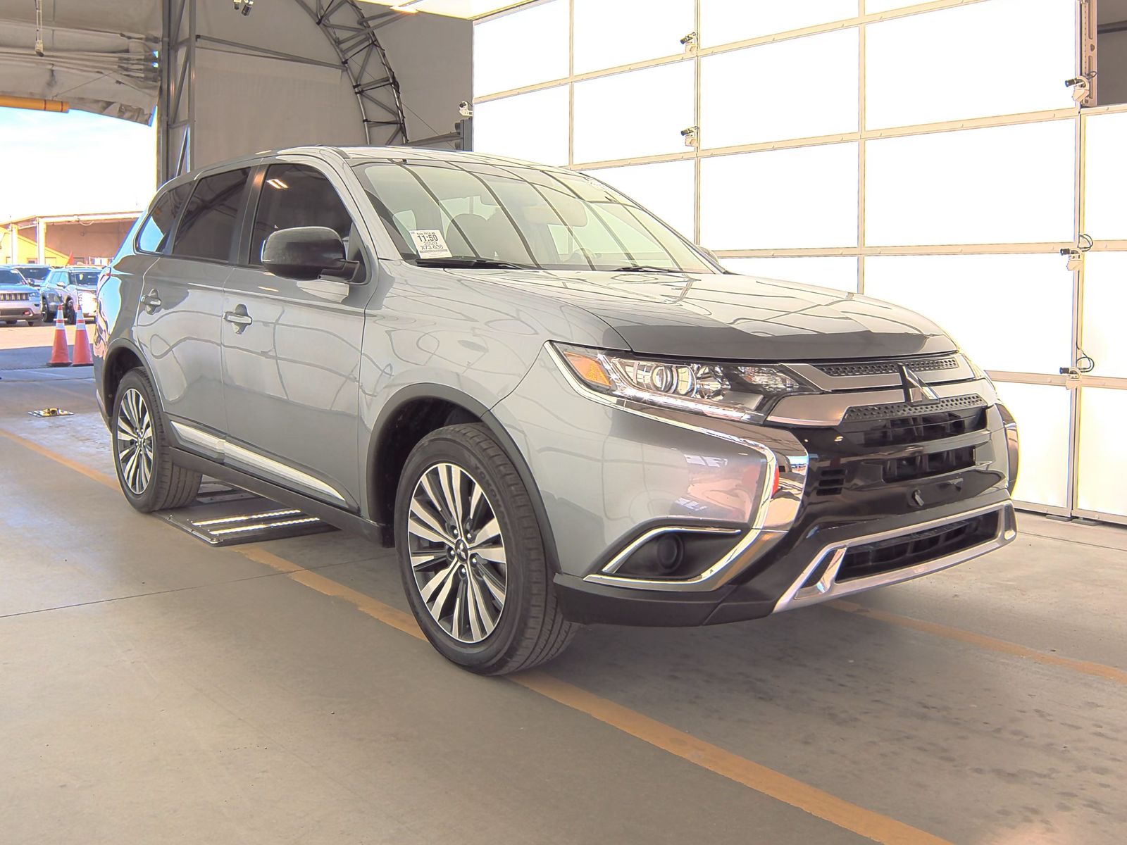 2020 Mitsubishi Outlander ES FWD