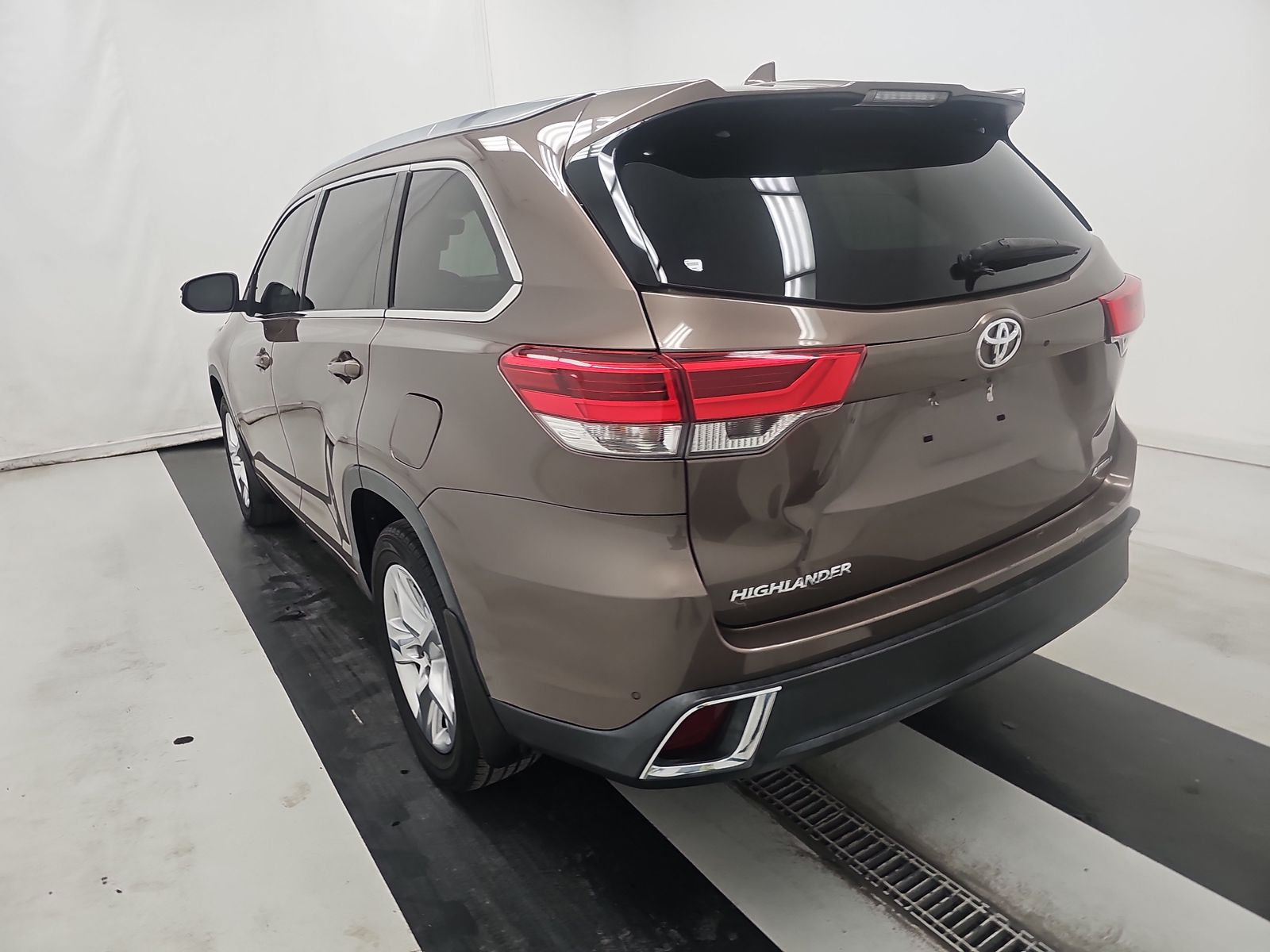 2018 Toyota Highlander Limited FWD