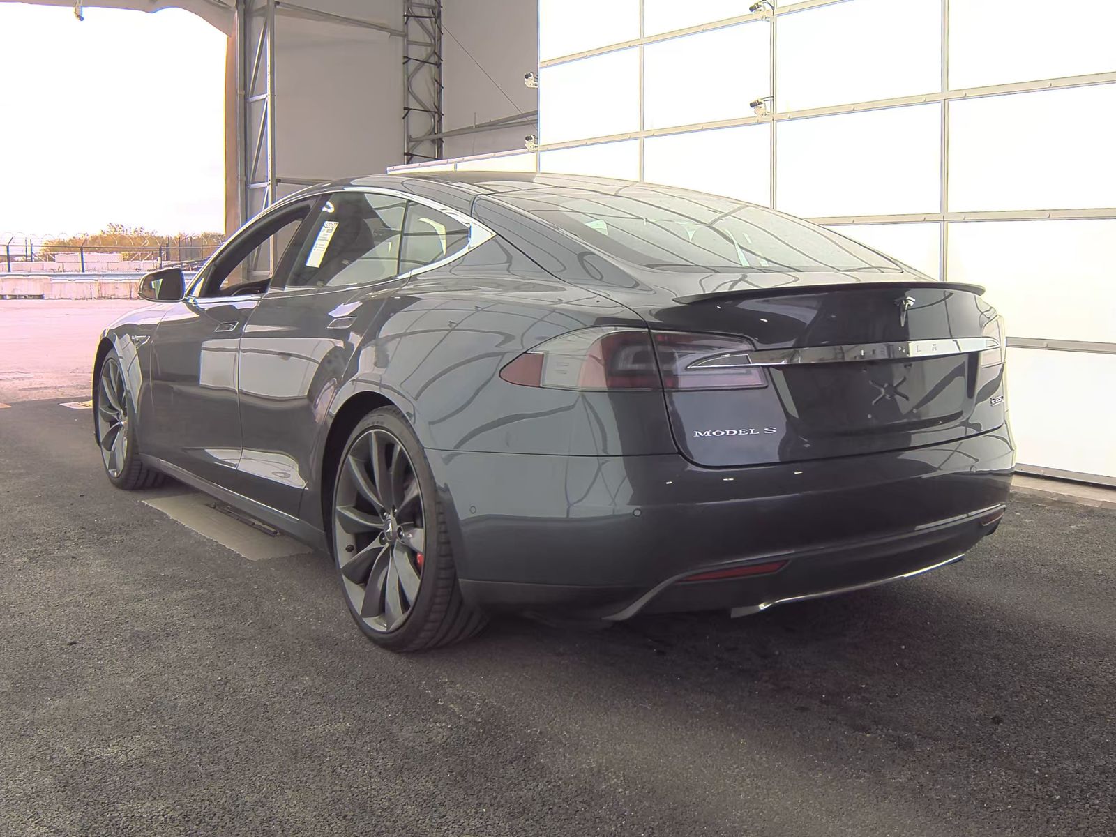 2015 Tesla Model S P85D AWD