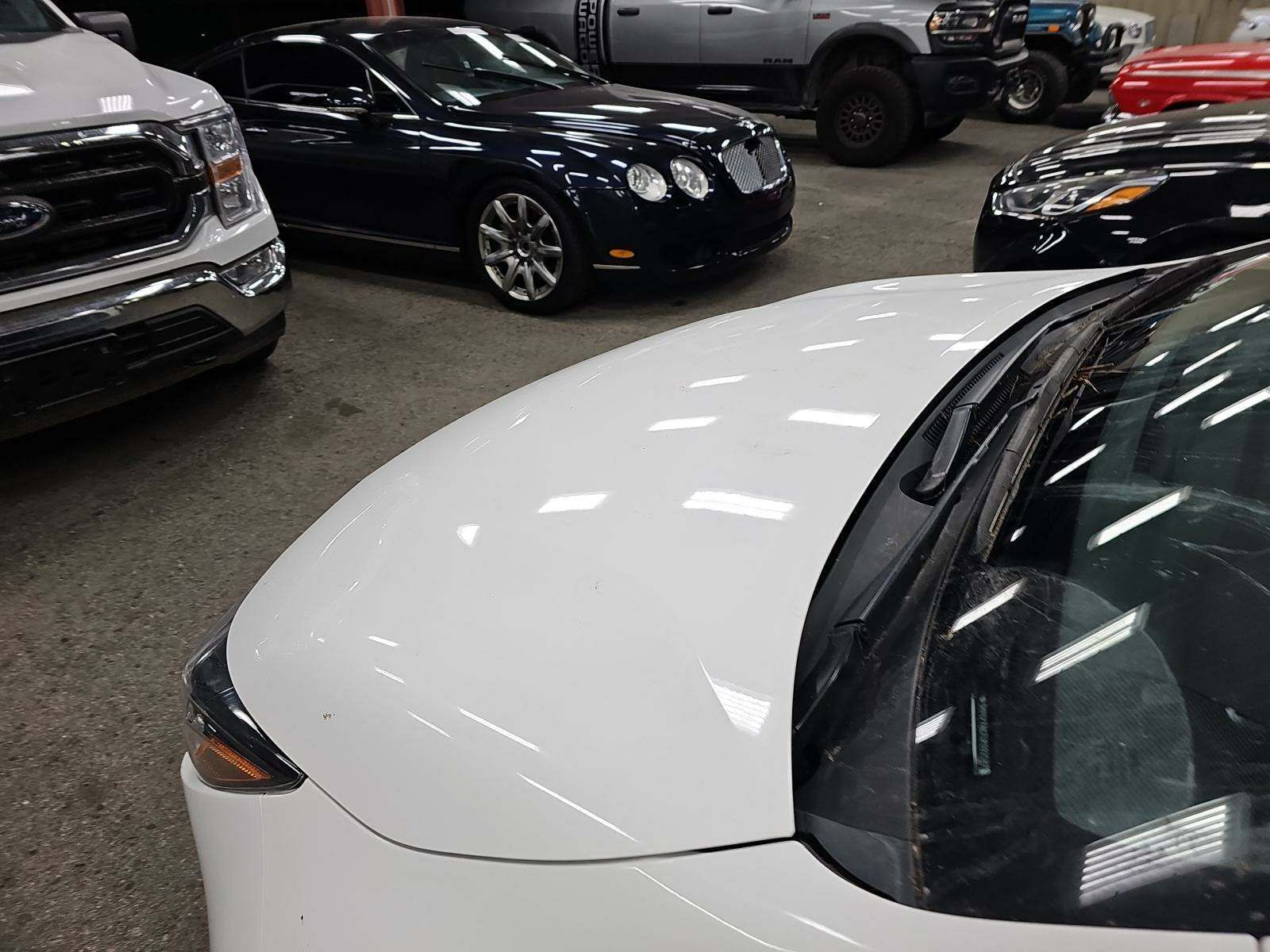 2020 Toyota Corolla LE FWD