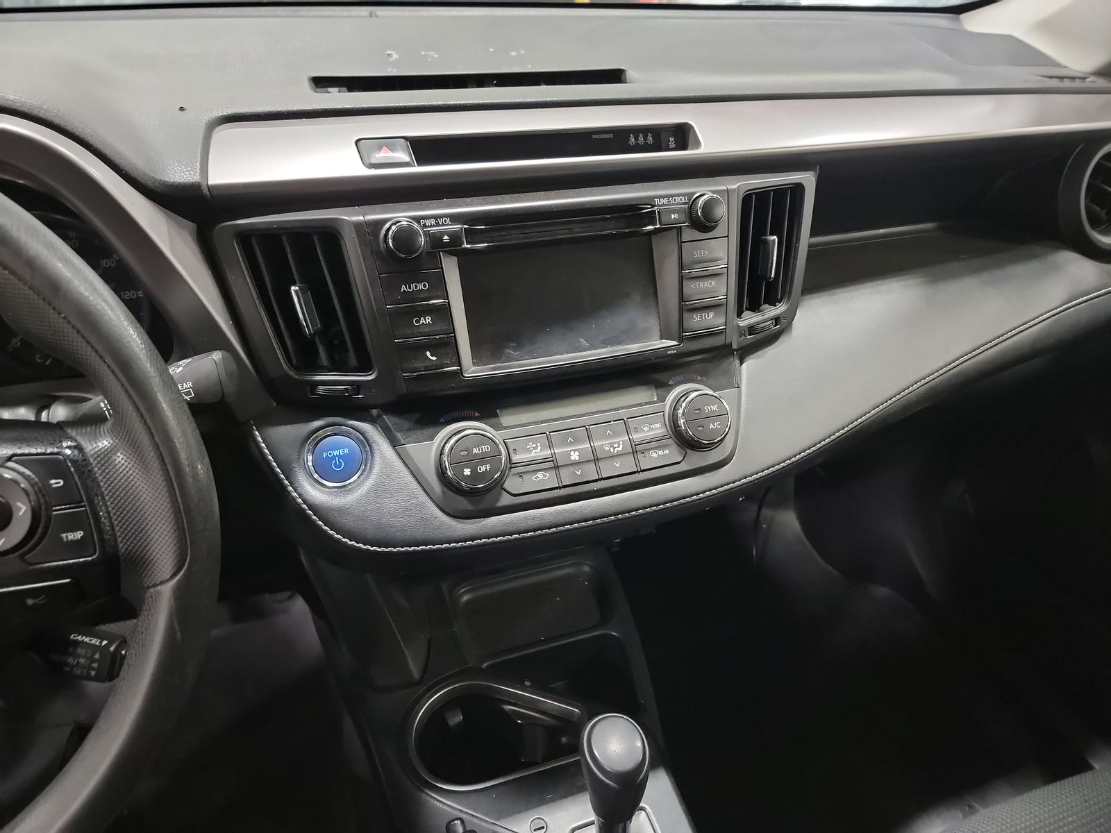 2018 Toyota RAV4 Hybrid LE AWD
