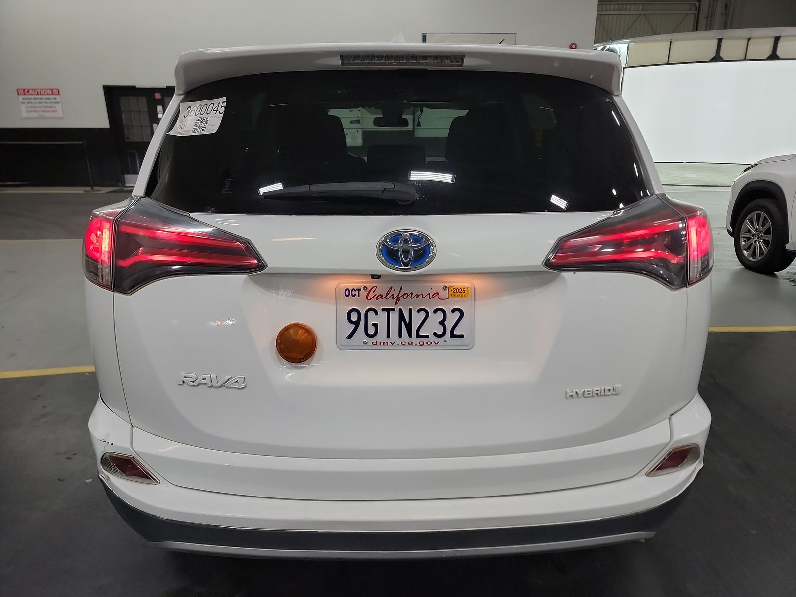 2018 Toyota RAV4 Hybrid LE AWD