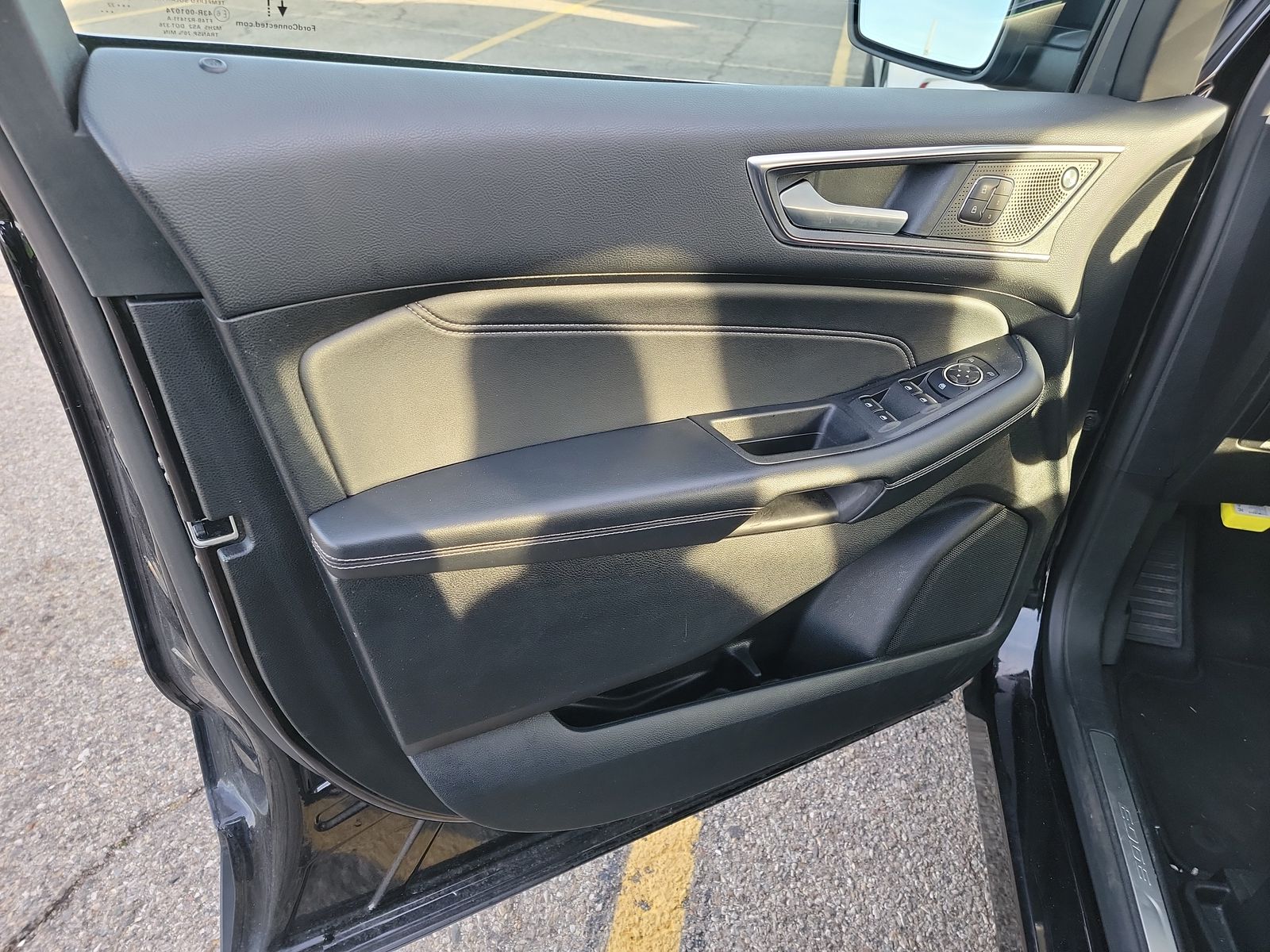 2022 Ford Edge Titanium AWD