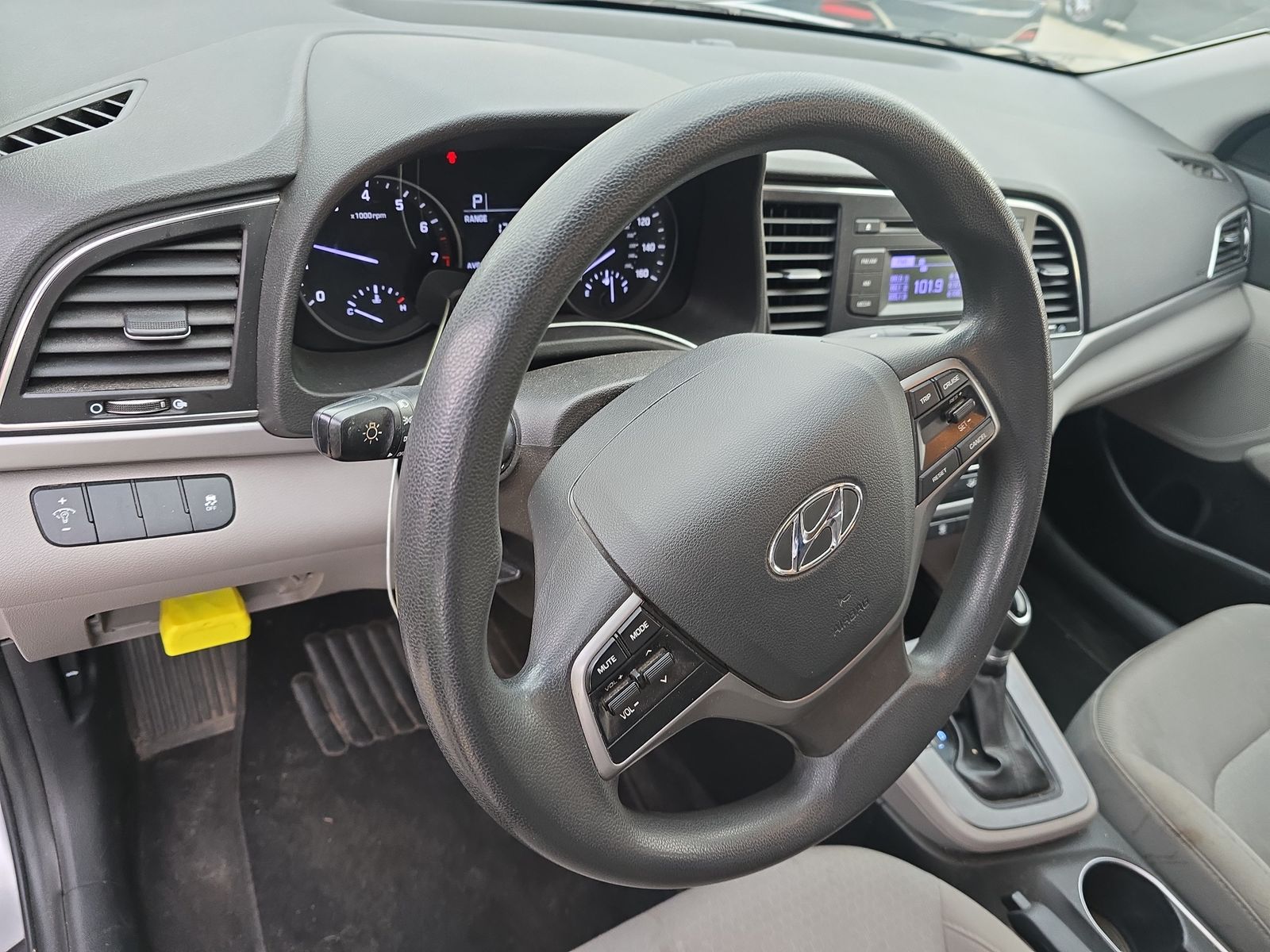 2017 Hyundai Elantra SE FWD