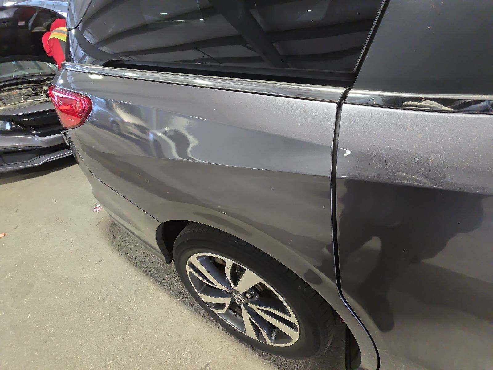 2022 Honda Odyssey Touring FWD