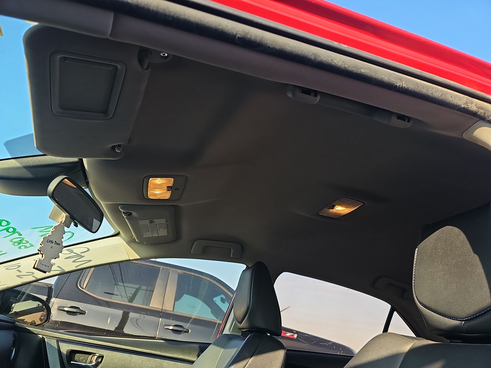 2017 Toyota Corolla SE FWD