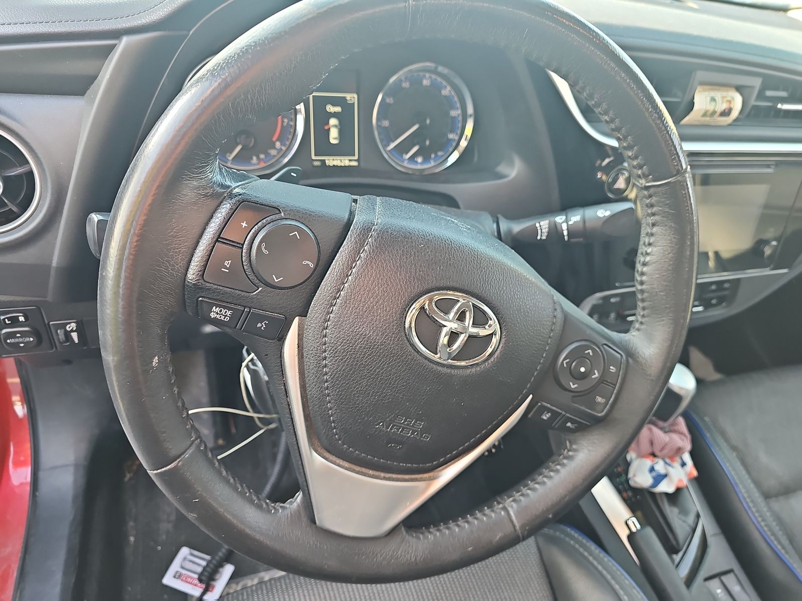 2017 Toyota Corolla SE FWD