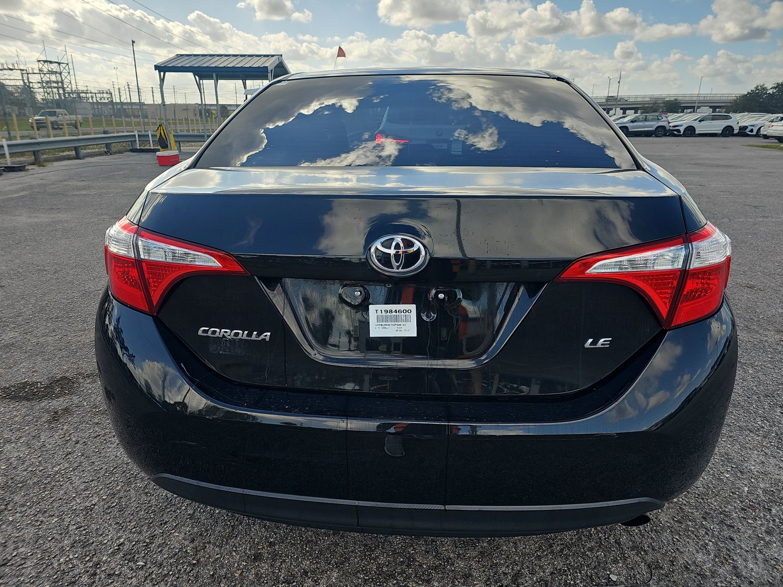 2016 Toyota Corolla LE FWD