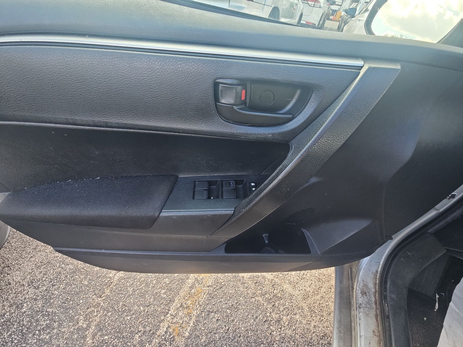 2015 Toyota Corolla L FWD