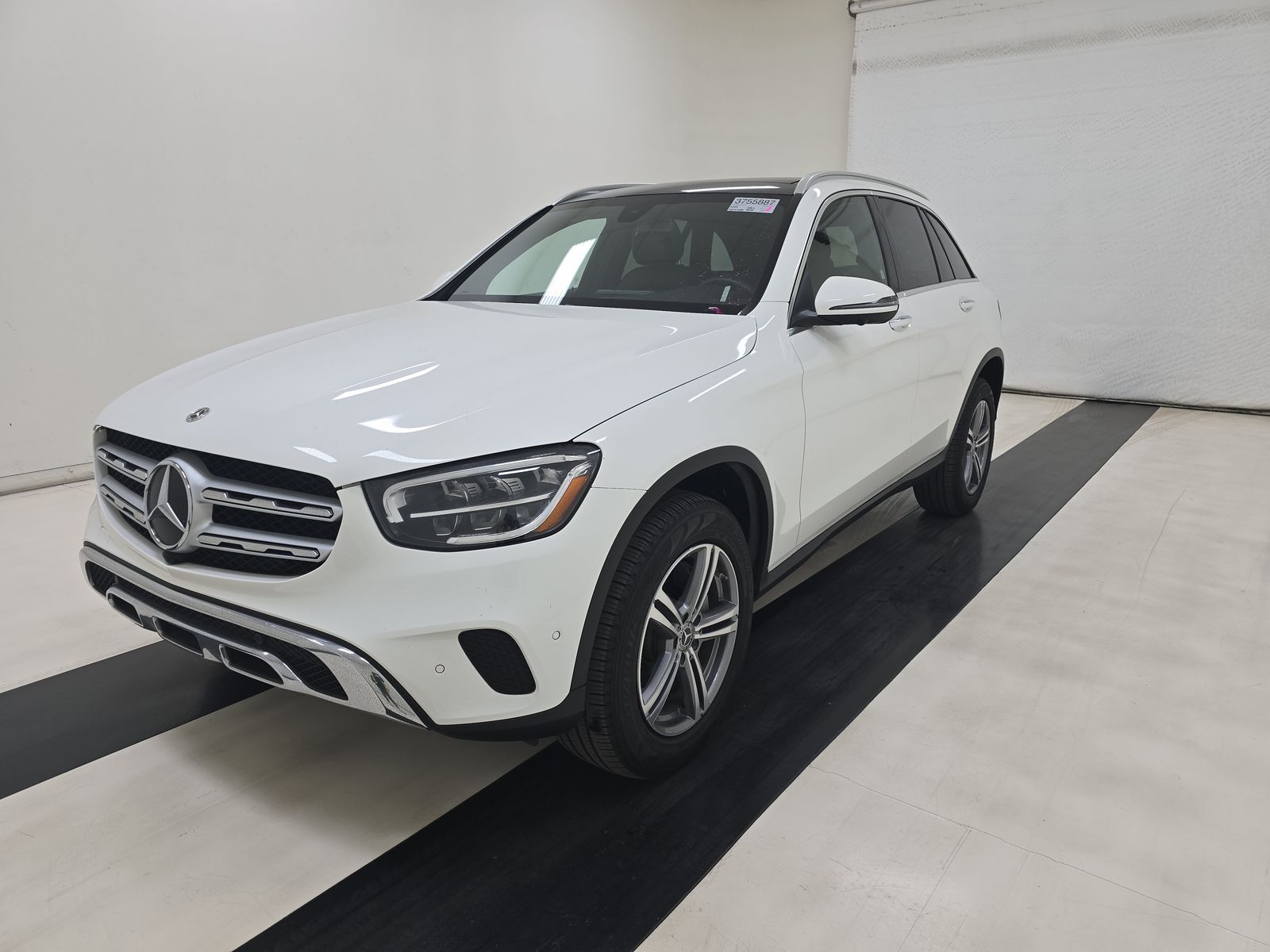 2021 Mercedes-Benz GLC 300