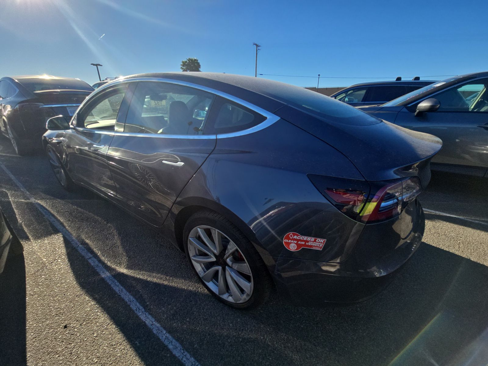 2018 Tesla Model 3 Long Range FWD