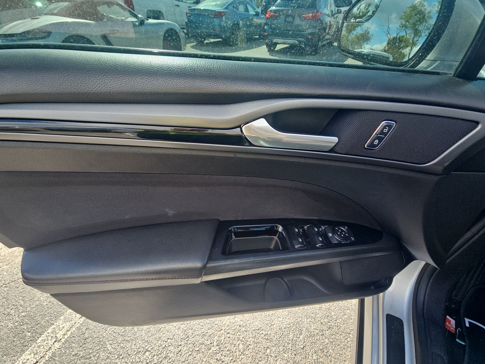 2016 Ford Fusion SE FWD